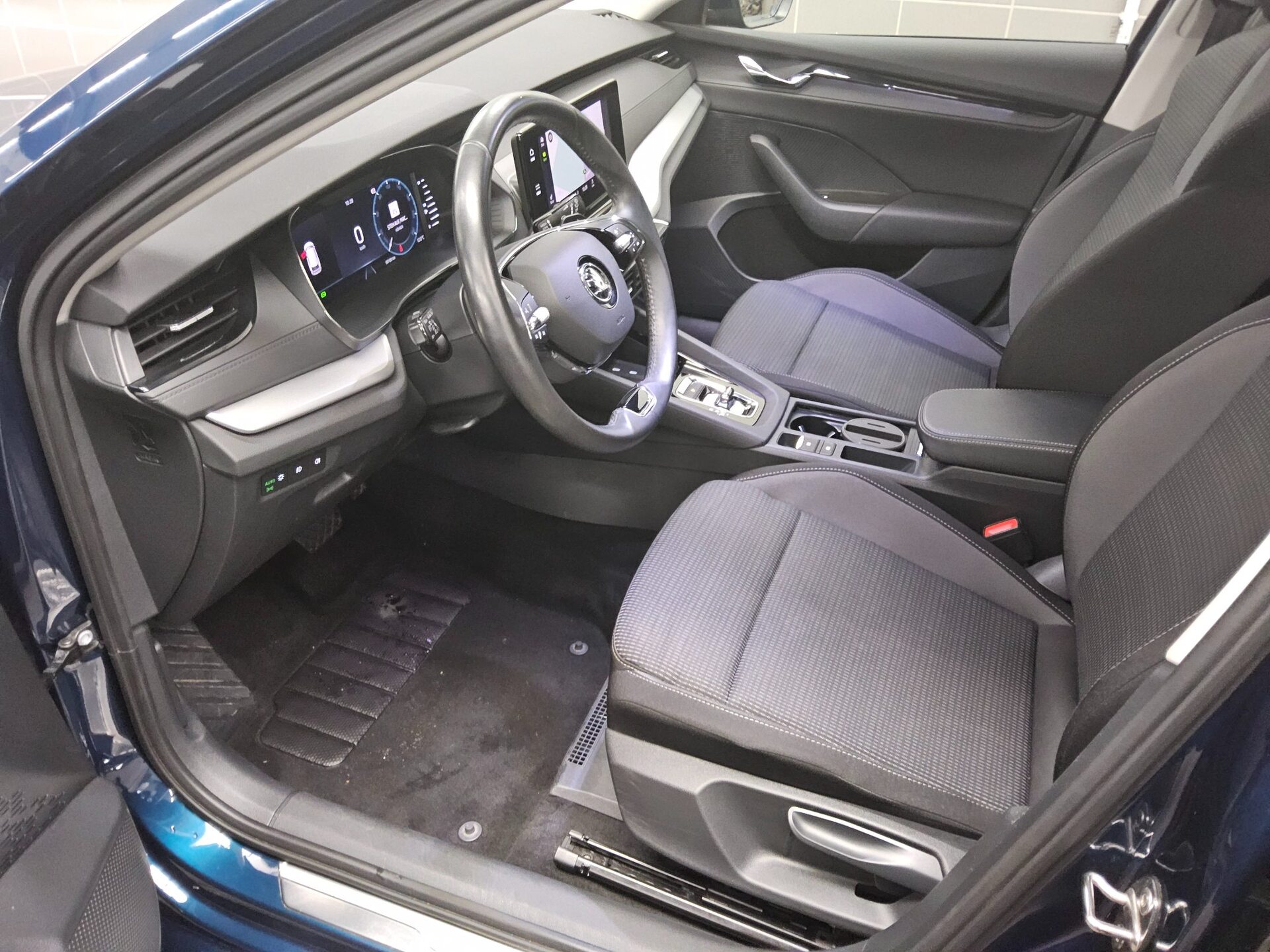 Skoda Octavia Kombi 1.0 TSI Ambition Navi LED vc RfK 8