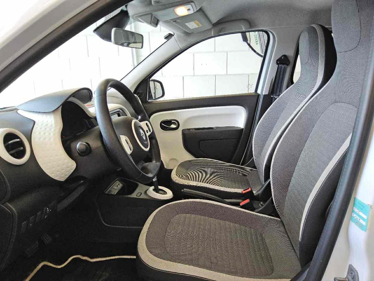 Renault Twingo Bluetooth Tempomat klima 5