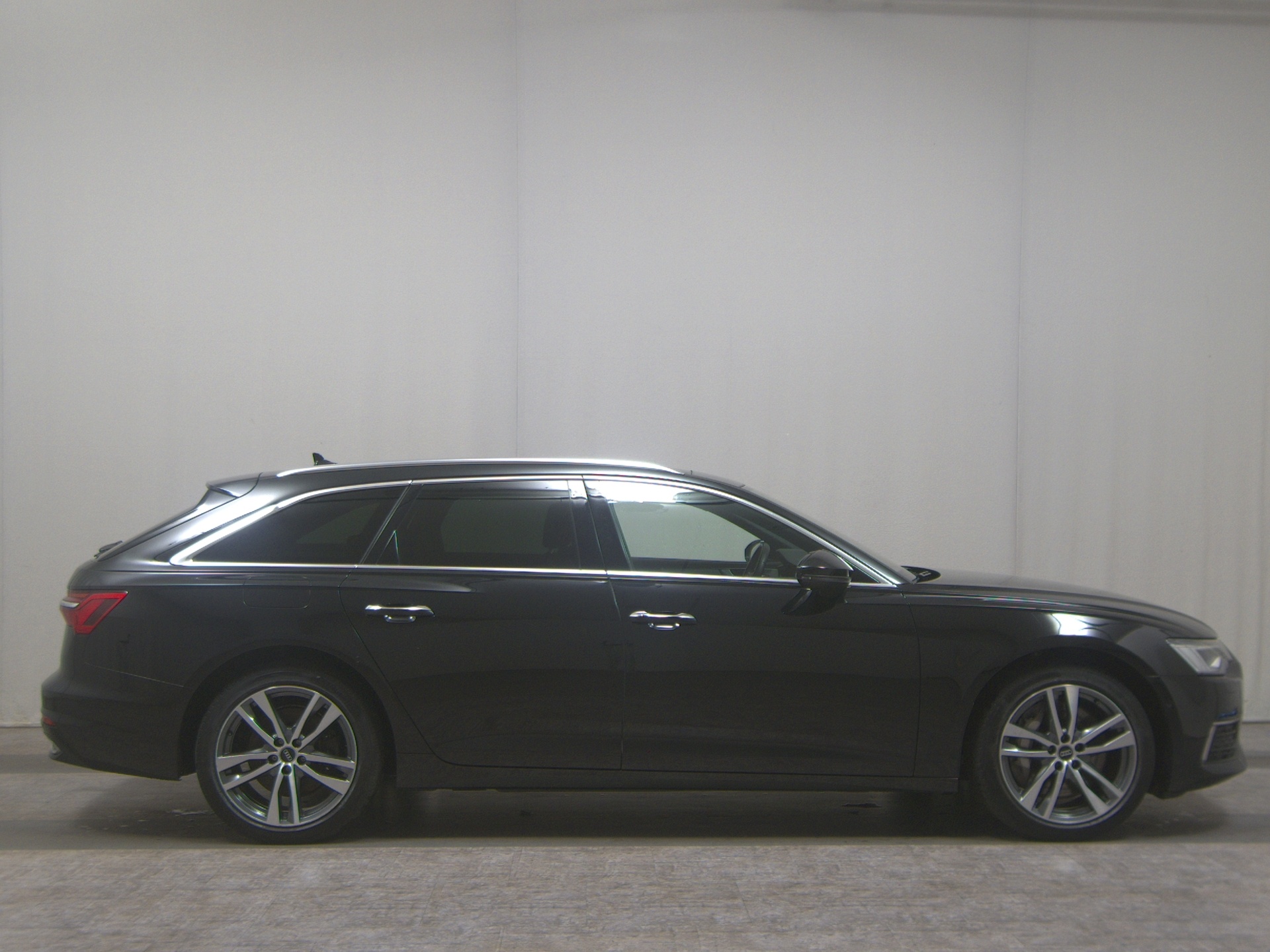 Audi A6 Avant 50 TFSI e Qu. design Nav Matrix Pano vc