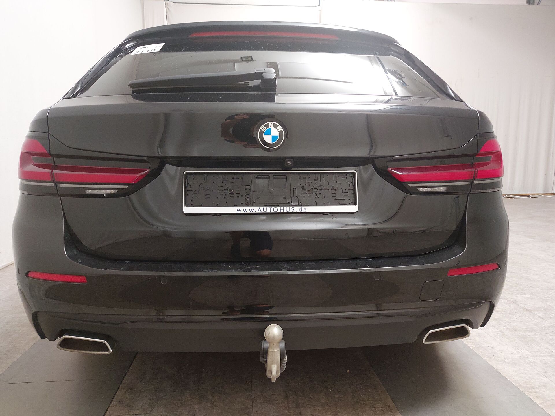 BMW 520d Touring LEDER NAVI LED LC PRO ACC AHK 6