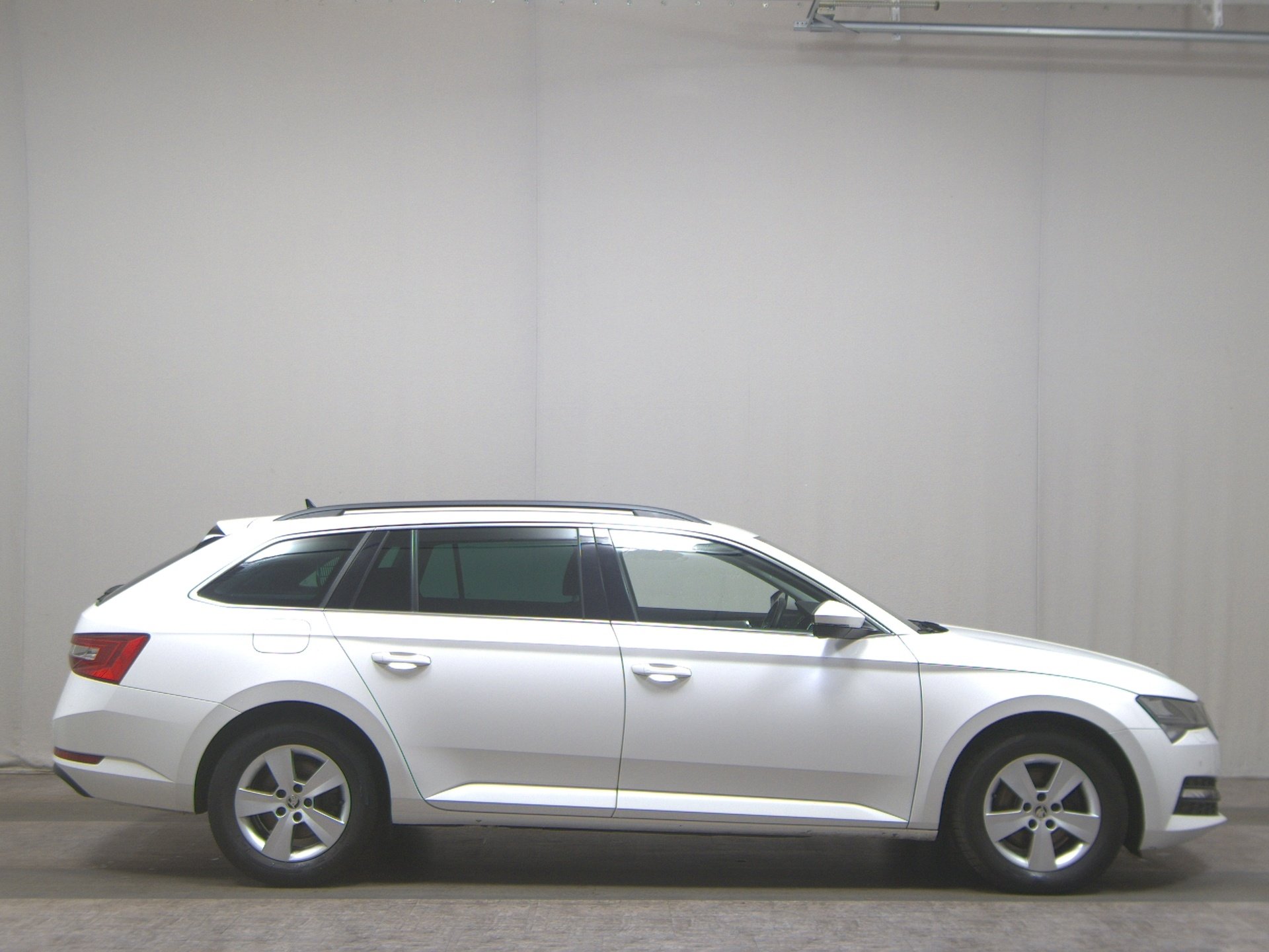 Skoda Superb Kombi 2.0 TDI Ambition Navi LED vc Sound