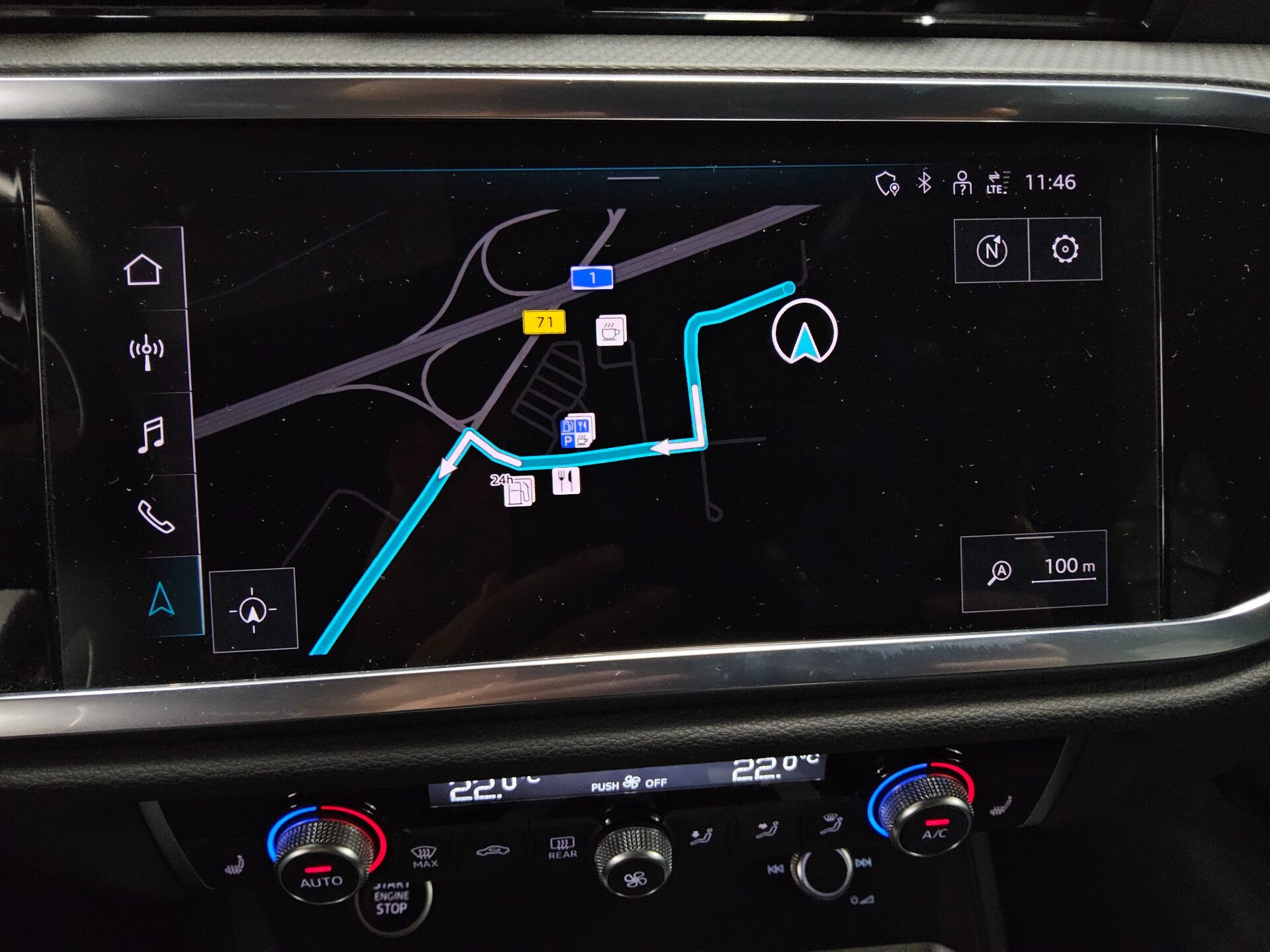 Audi Q3 35 TDI S-Line Navi LED Virtual Sonos RFK 7