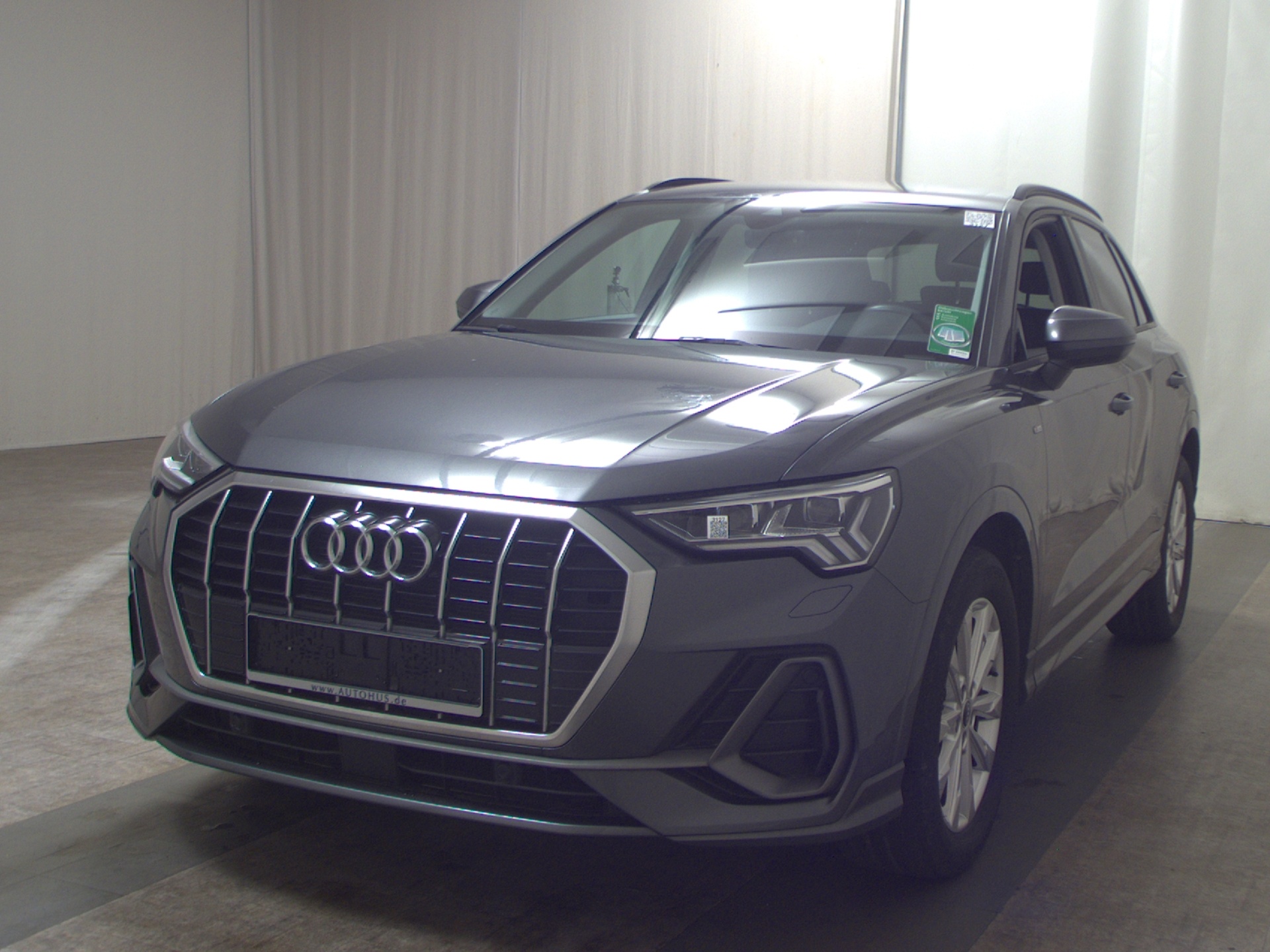 Audi Q3 35 TDI S-Line Navi LED Virtual Sonos RFK 2
