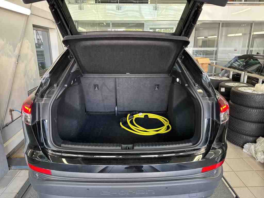 Audi e-tron NAVI KLIMAAUT SHZ RFK LED 10