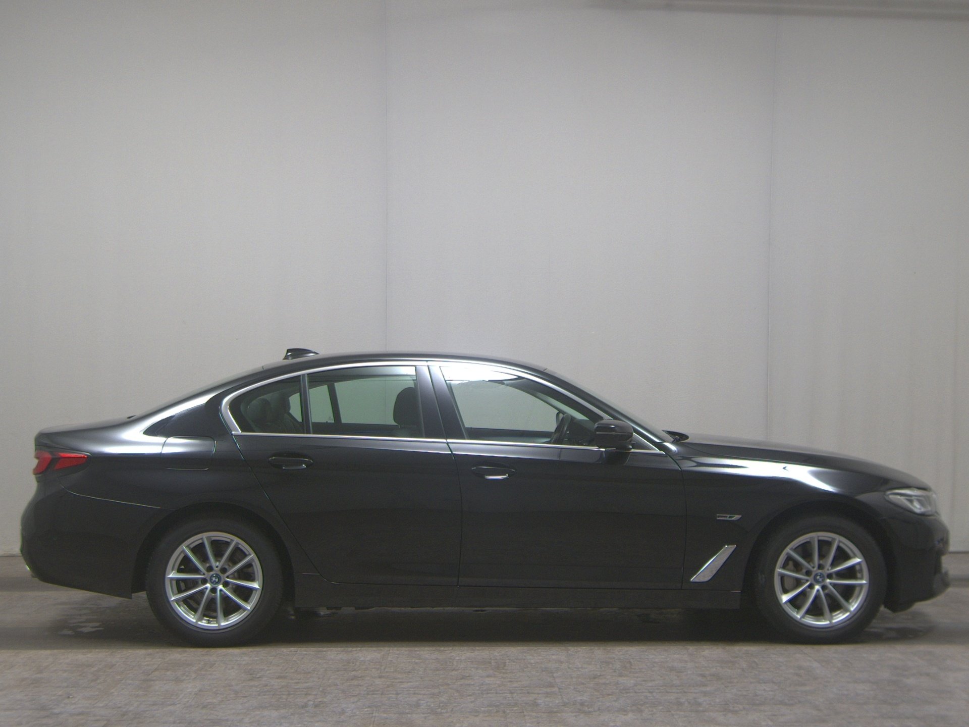 BMW 530e Leder Navi LED LC Prof.