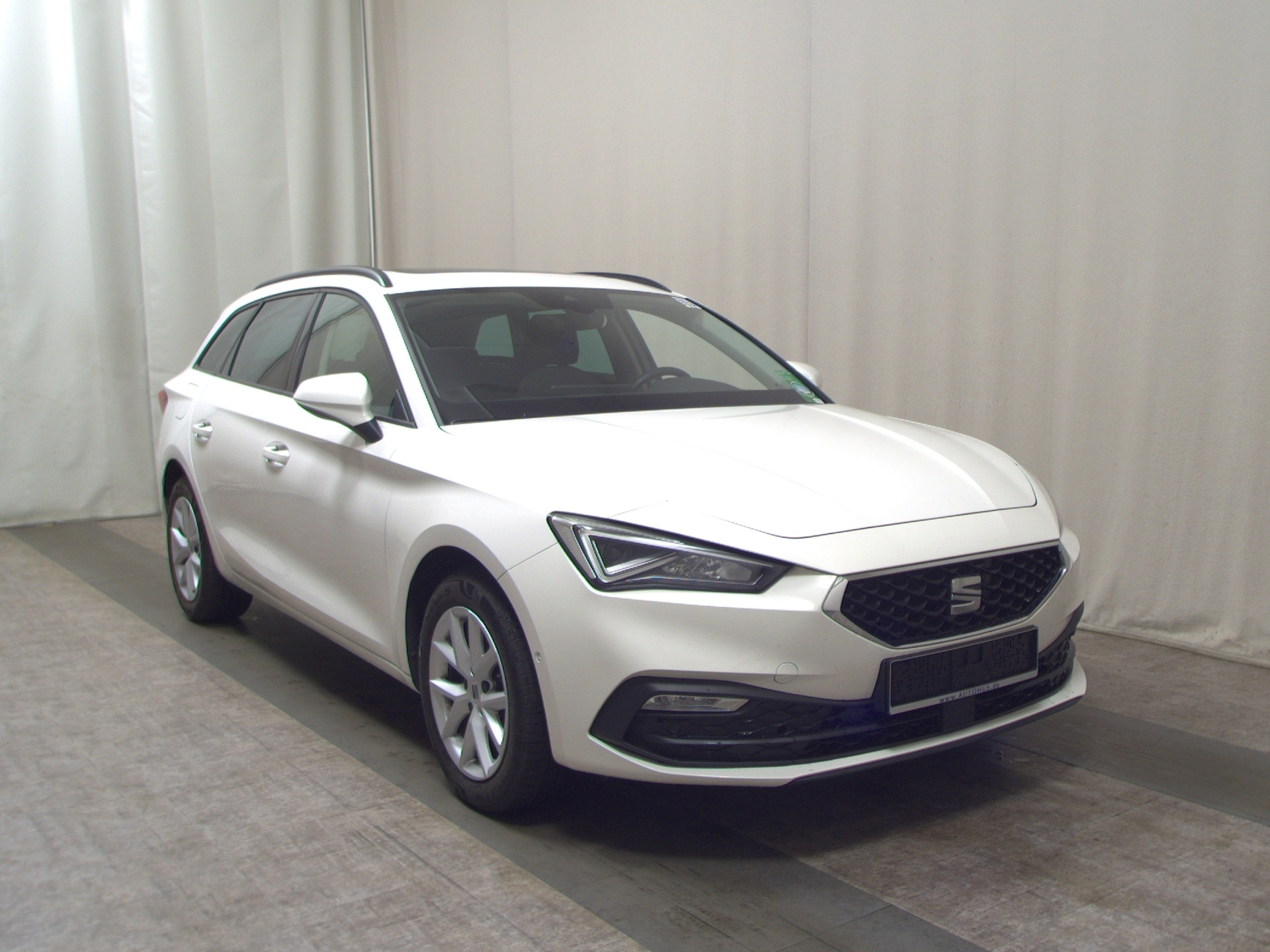 Seat Leon Sportstourer 2.0 TDI Style Navi LED vc Pano 3