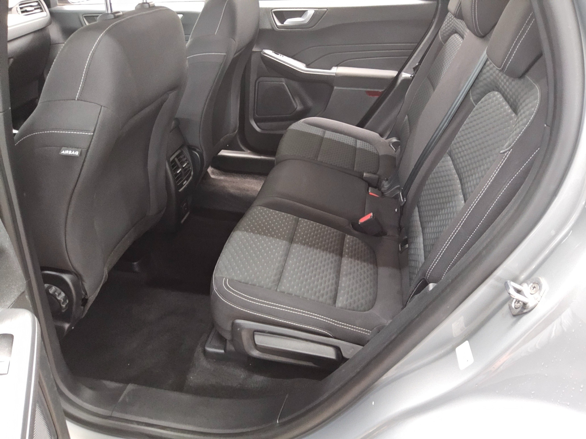 Ford Kuga 2.0 EB Cool&Connect Navi AHK PDC 12