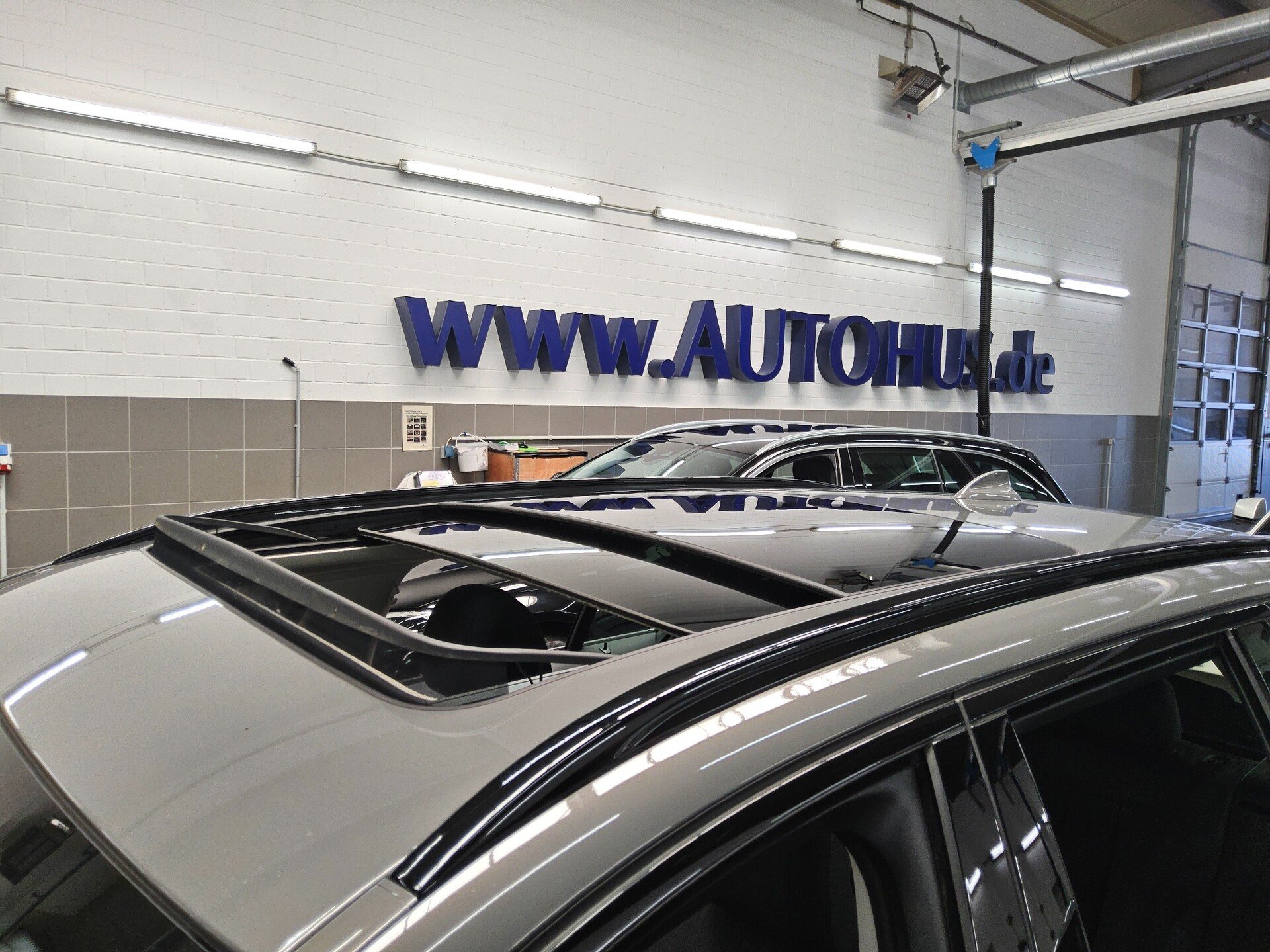 BMW 530e Touring e T-Leder Navi LED LC prof. Shadow Pano 11