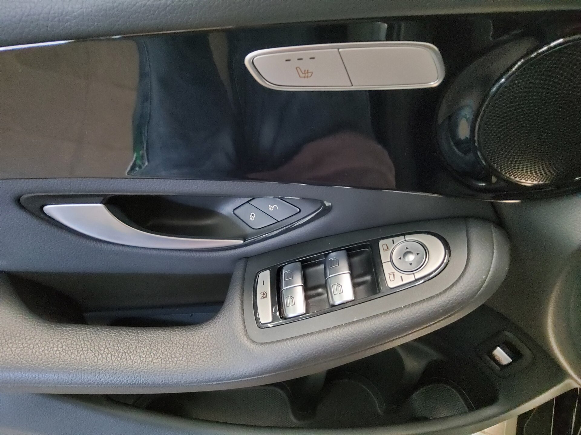Mercedes-Benz GLC 400 d 4M LEDER NAVI KLIMAAUT LED GSD 9