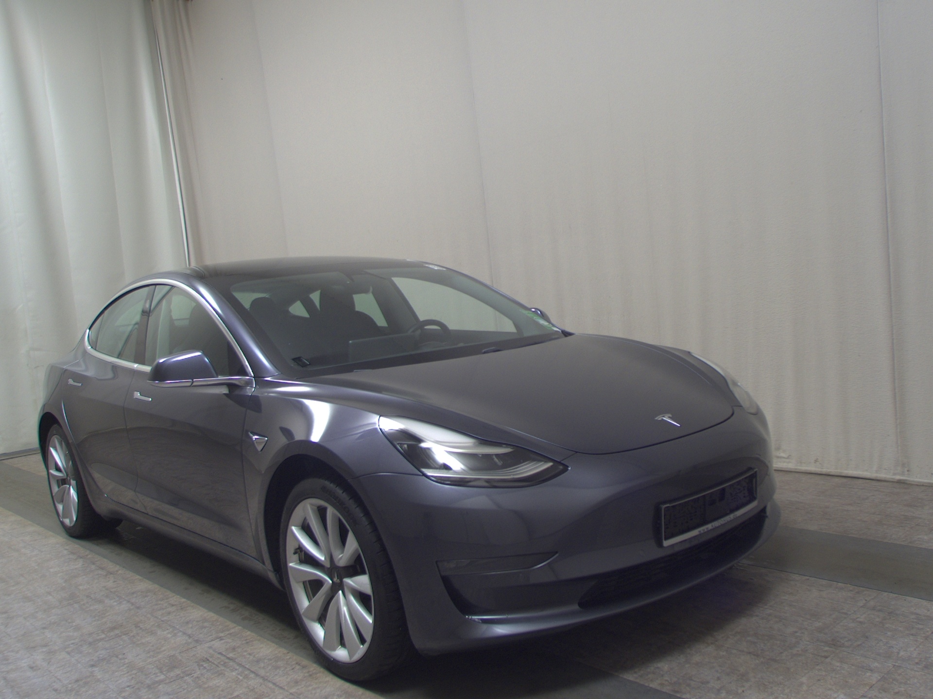 Tesla Model 3 Leder Navi LED Kamera 3