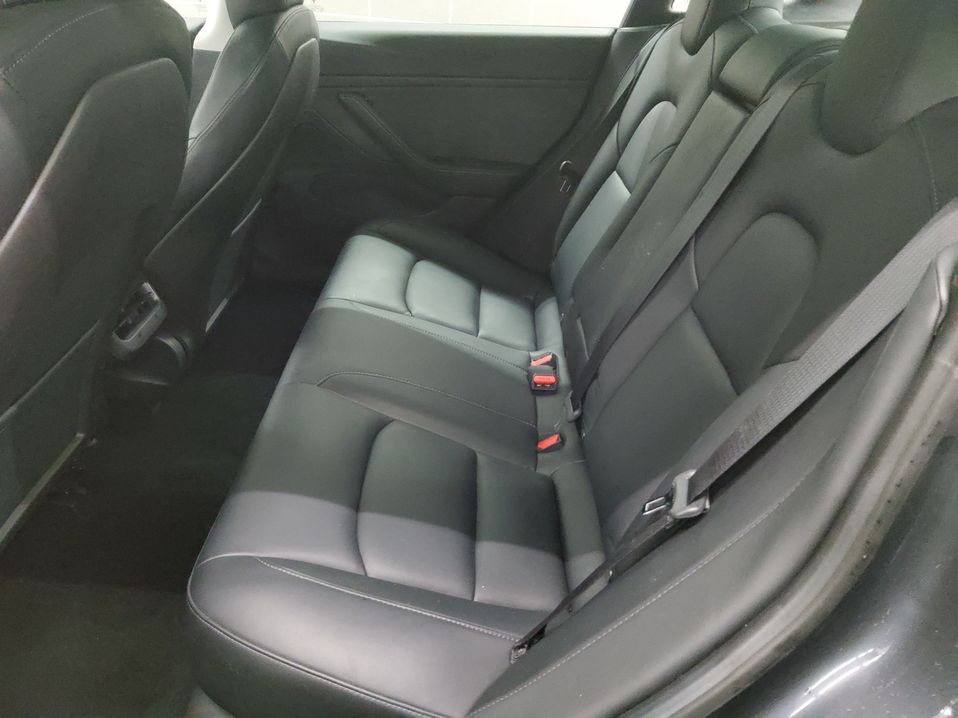 Tesla Model 3 Leder Navi LED Kamera 13