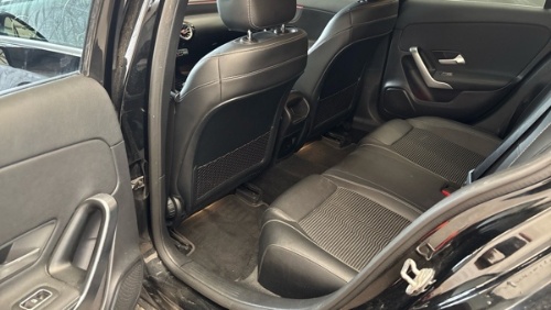 Mercedes-Benz A 250 e T-Leder Navi LED MBUX 11