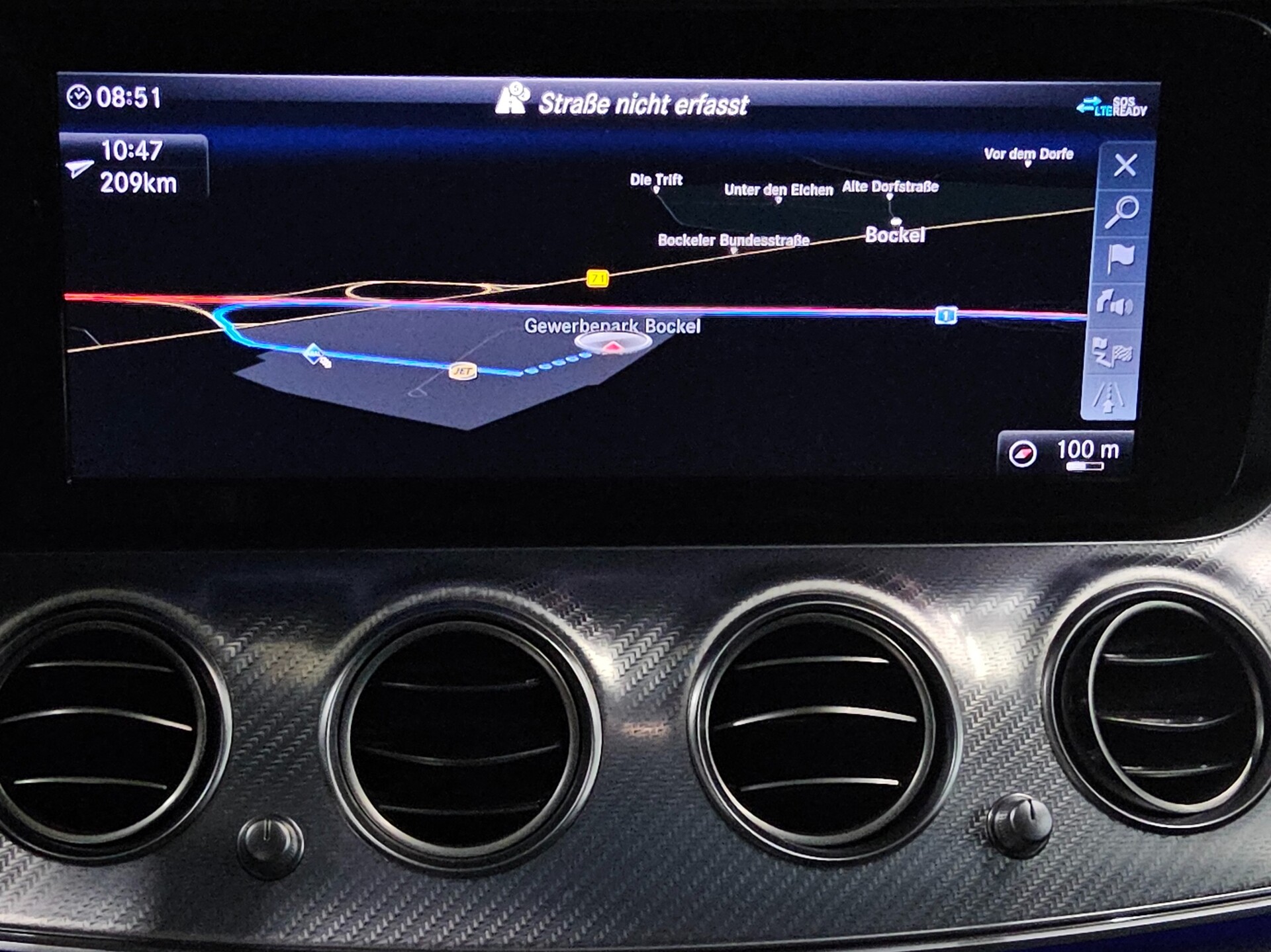 Mercedes-Benz E 220 T d 4M All-Terrain Navi MB-LED AHK Air Sthzg Dist+ 7