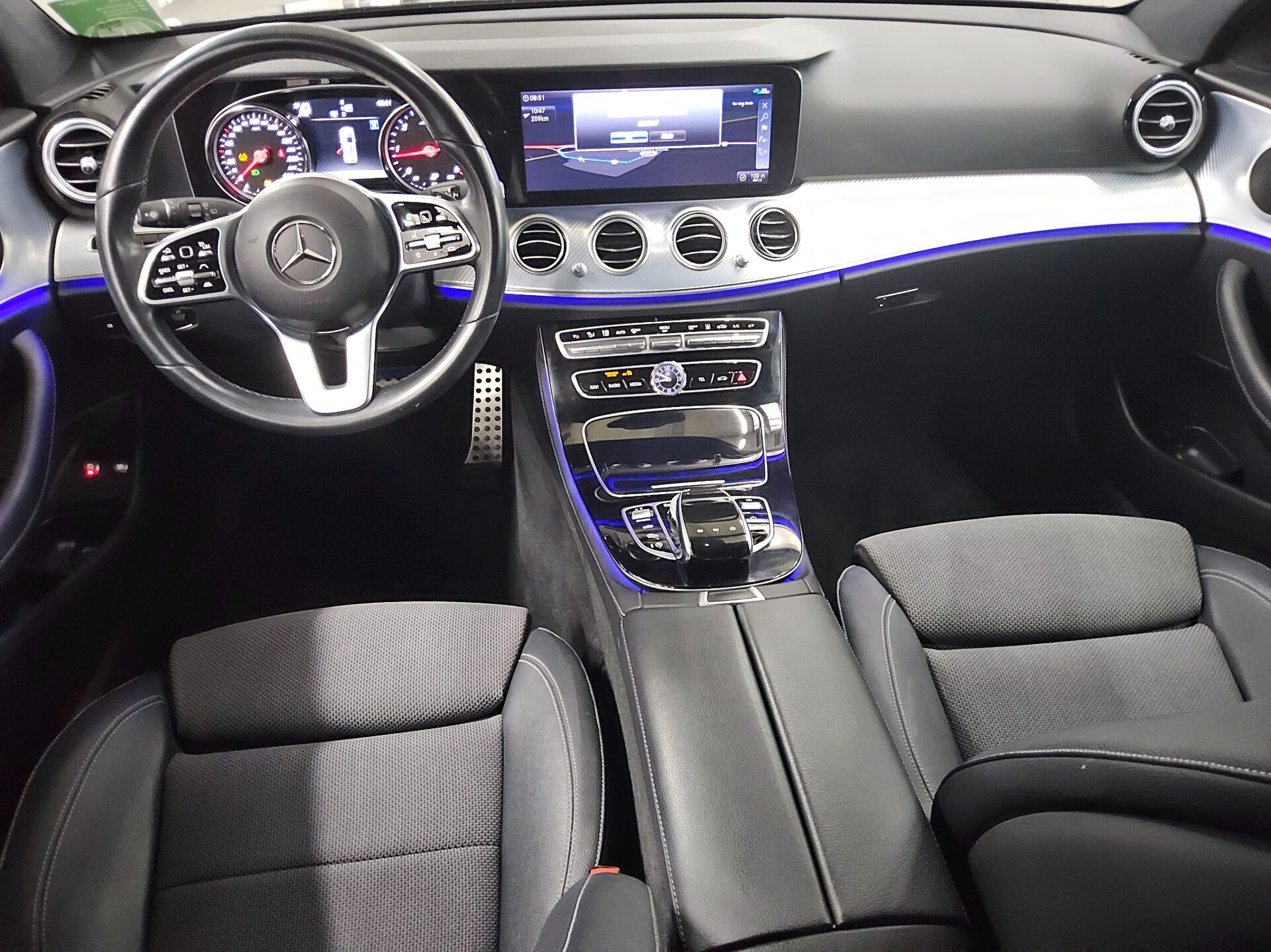 Mercedes-Benz E 220 T d 4M All-Terrain Navi MB-LED AHK Air Sthzg Dist+ 5