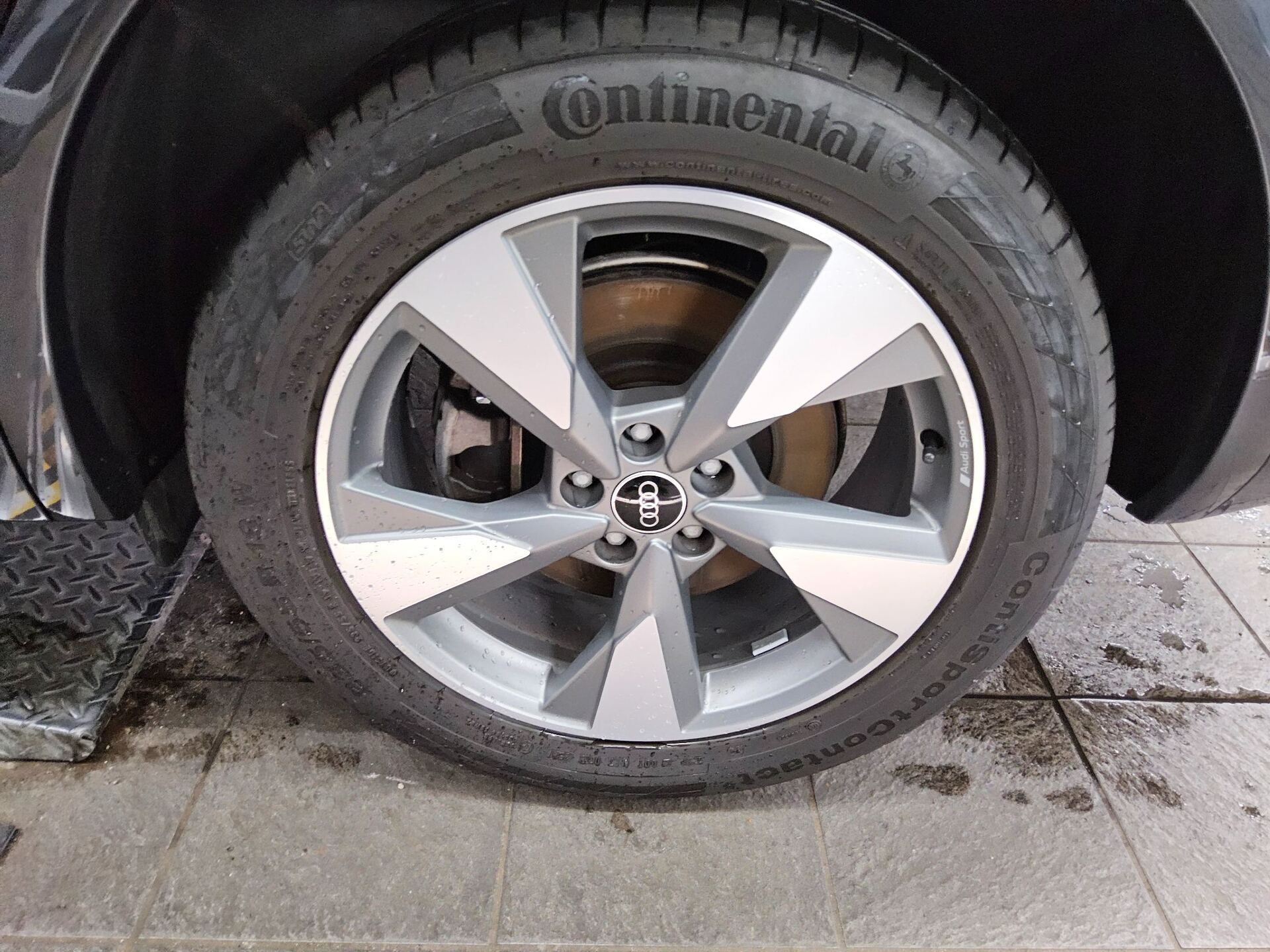 Audi Q5 Sportback 40 TDI Qu. advanced Navi LED Virtual Sound 11