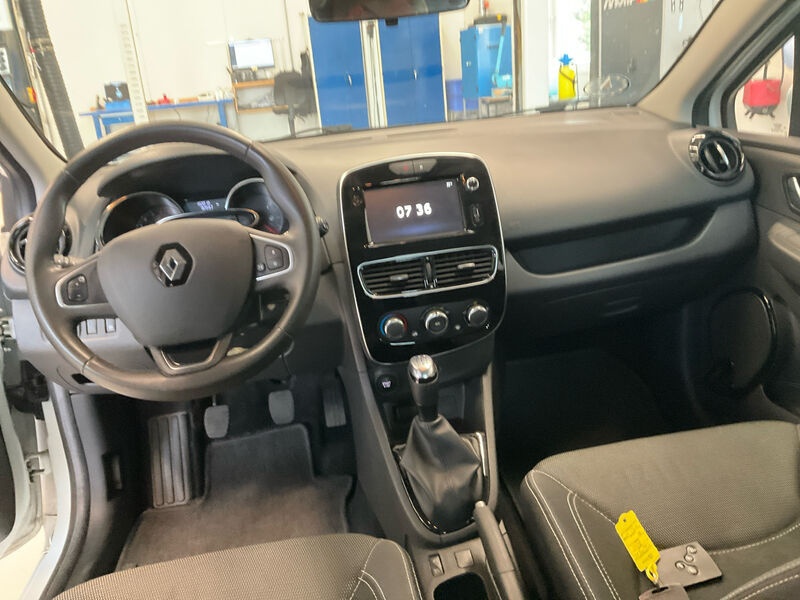 Renault Clio 0.9 TCe RADIO TEMPO 5