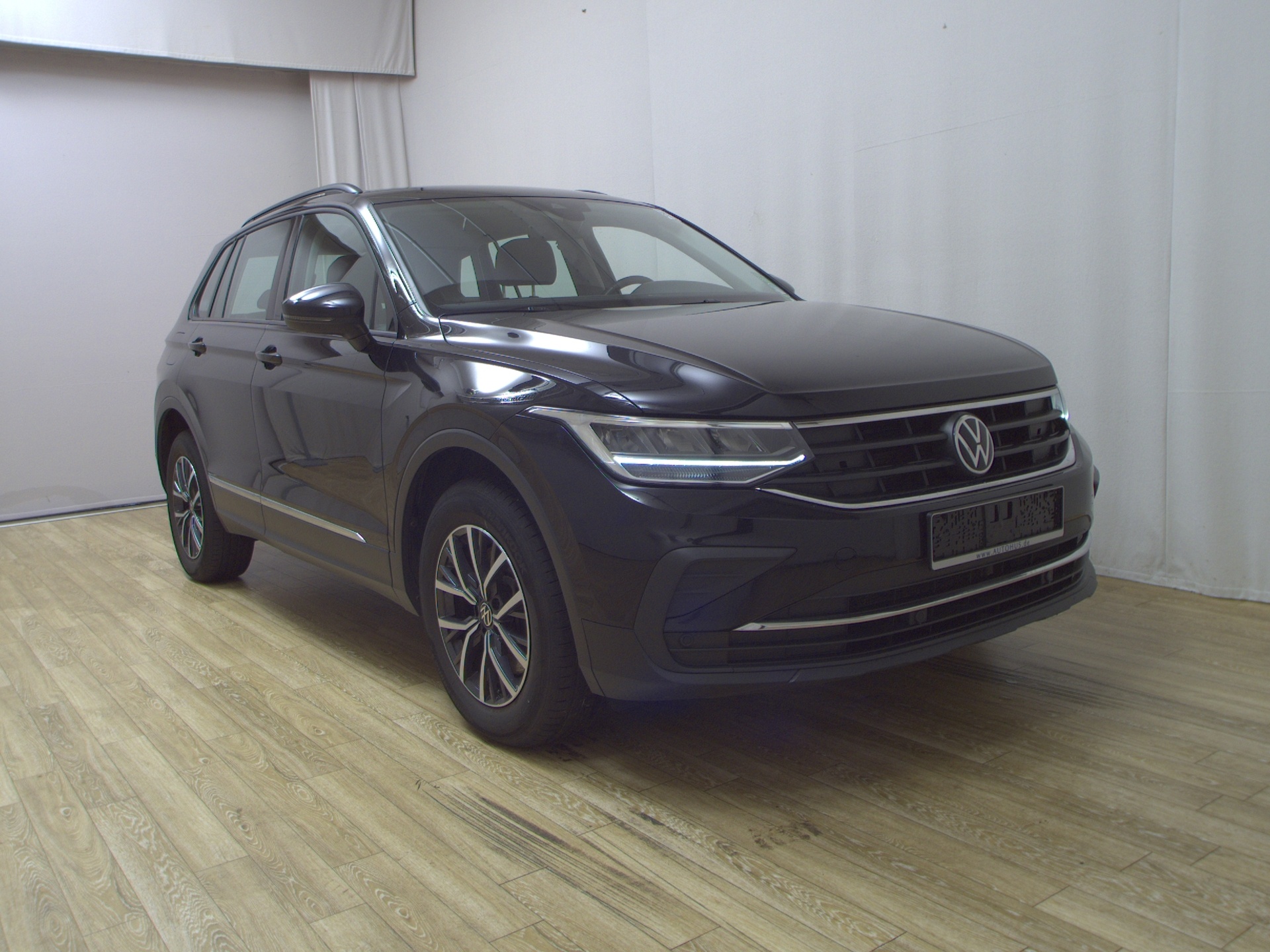 Volkswagen Tiguan 1.4 TSI eHybrid Life Leder Navi LED DC 3