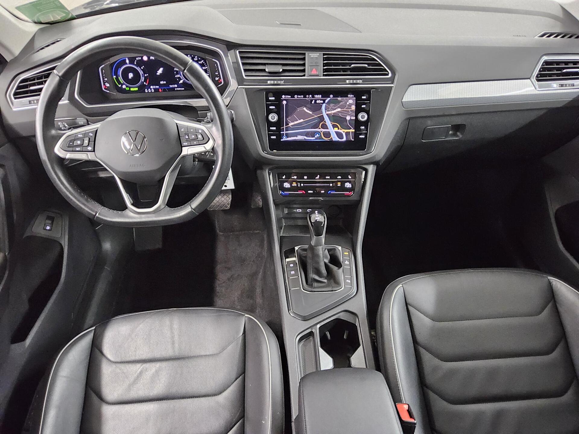 Volkswagen Tiguan 1.4 TSI eHybrid Life Leder Navi LED DC 5