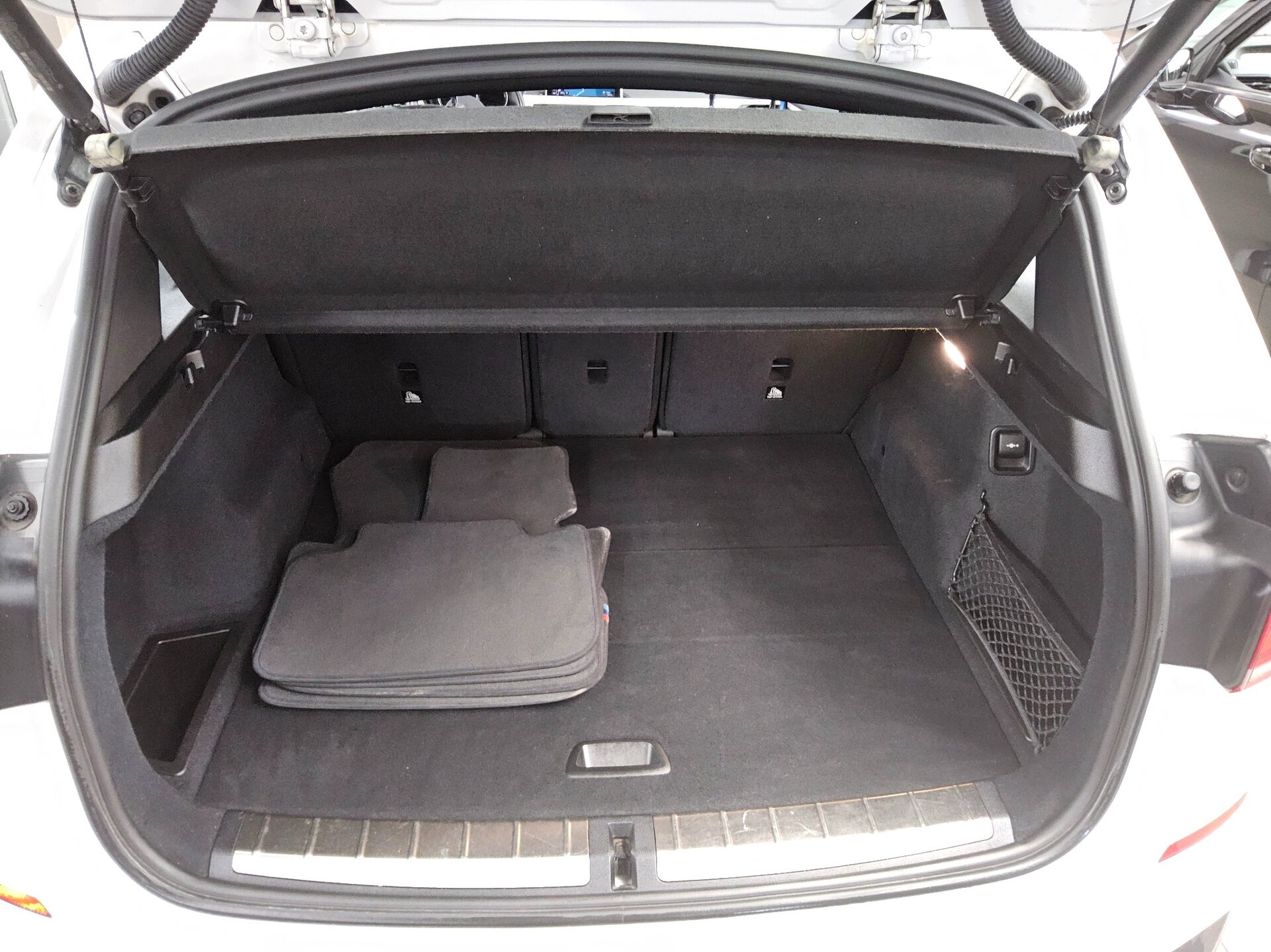 BMW X1 sDrive18d M-Sport 12