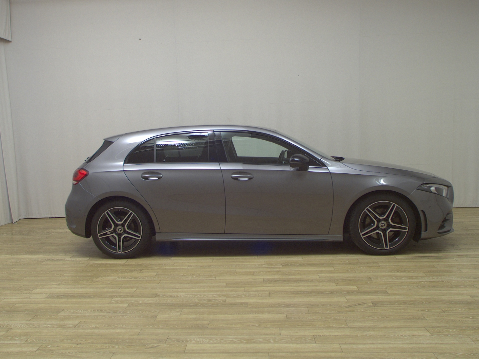 Mercedes-Benz A 220 d AMG-Line Night Navi LED Sound Ambiente