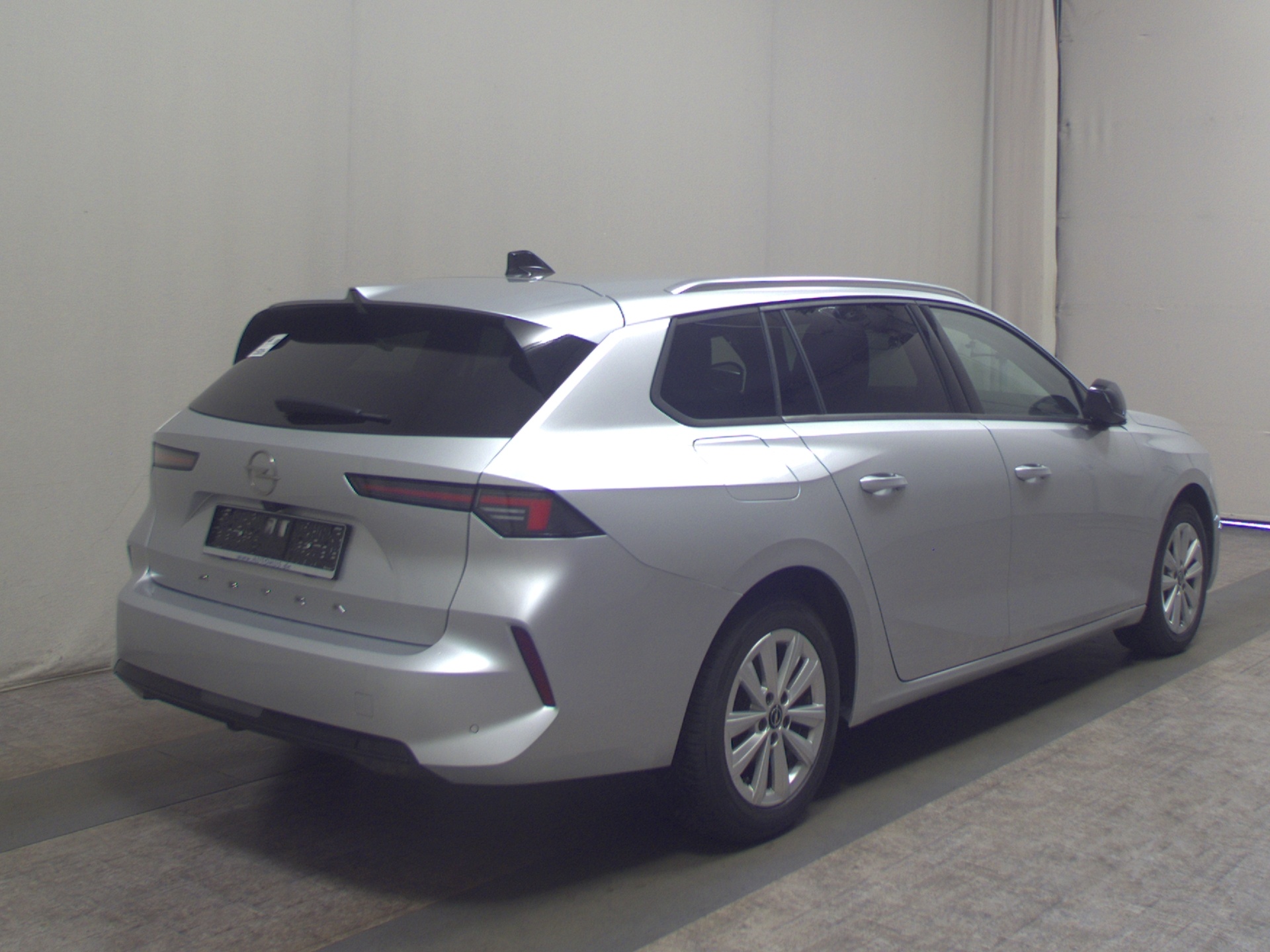 Opel Astra ST 1.5 D Elegance Navi LED DC RfK 180° 4