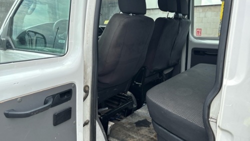 Volkswagen T6 Transporter 2.0 TDI AHK 11