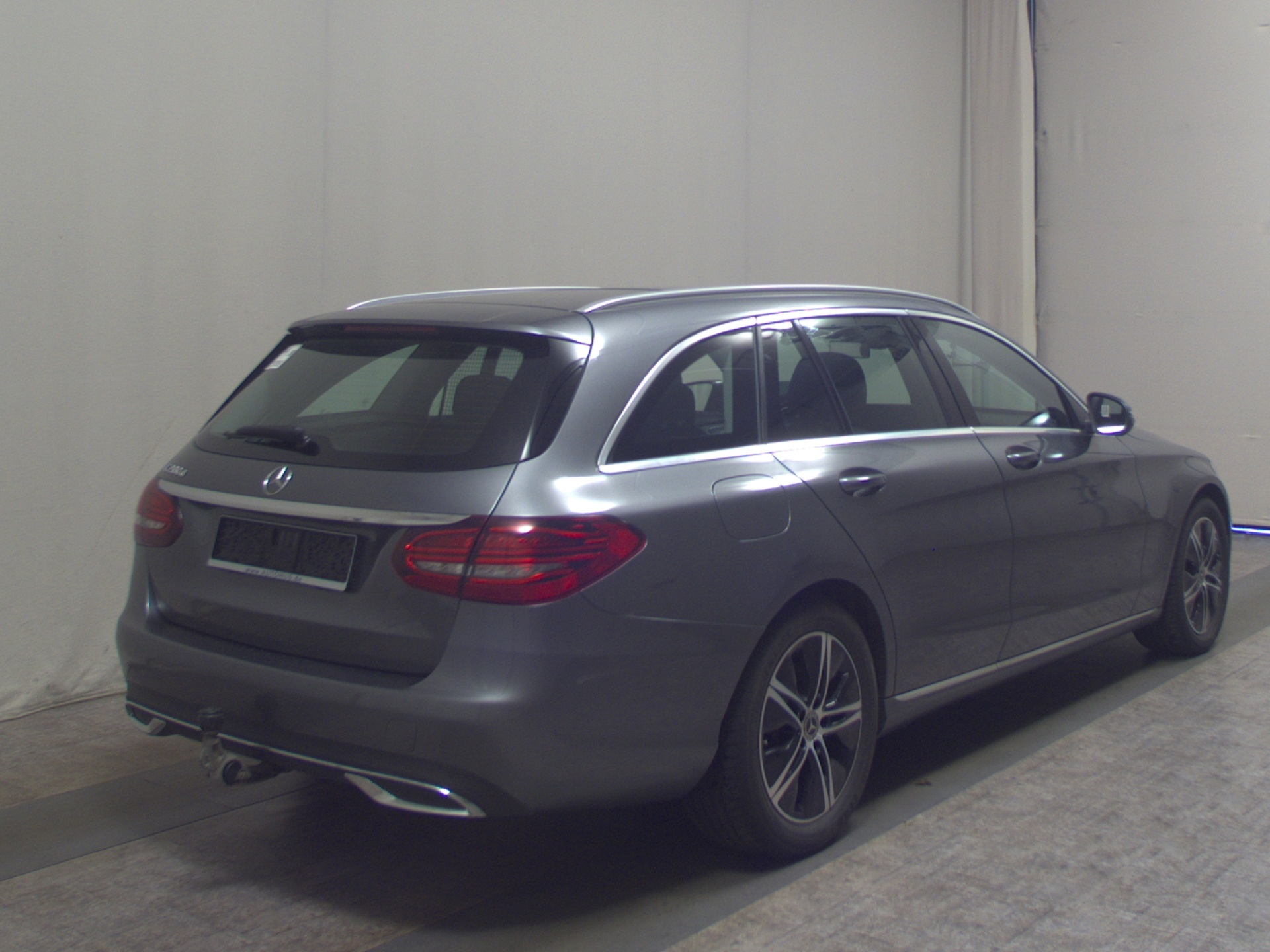 Mercedes-Benz C 200 T d Avantgarde Navi MB-LED Pano AHK RFK 4