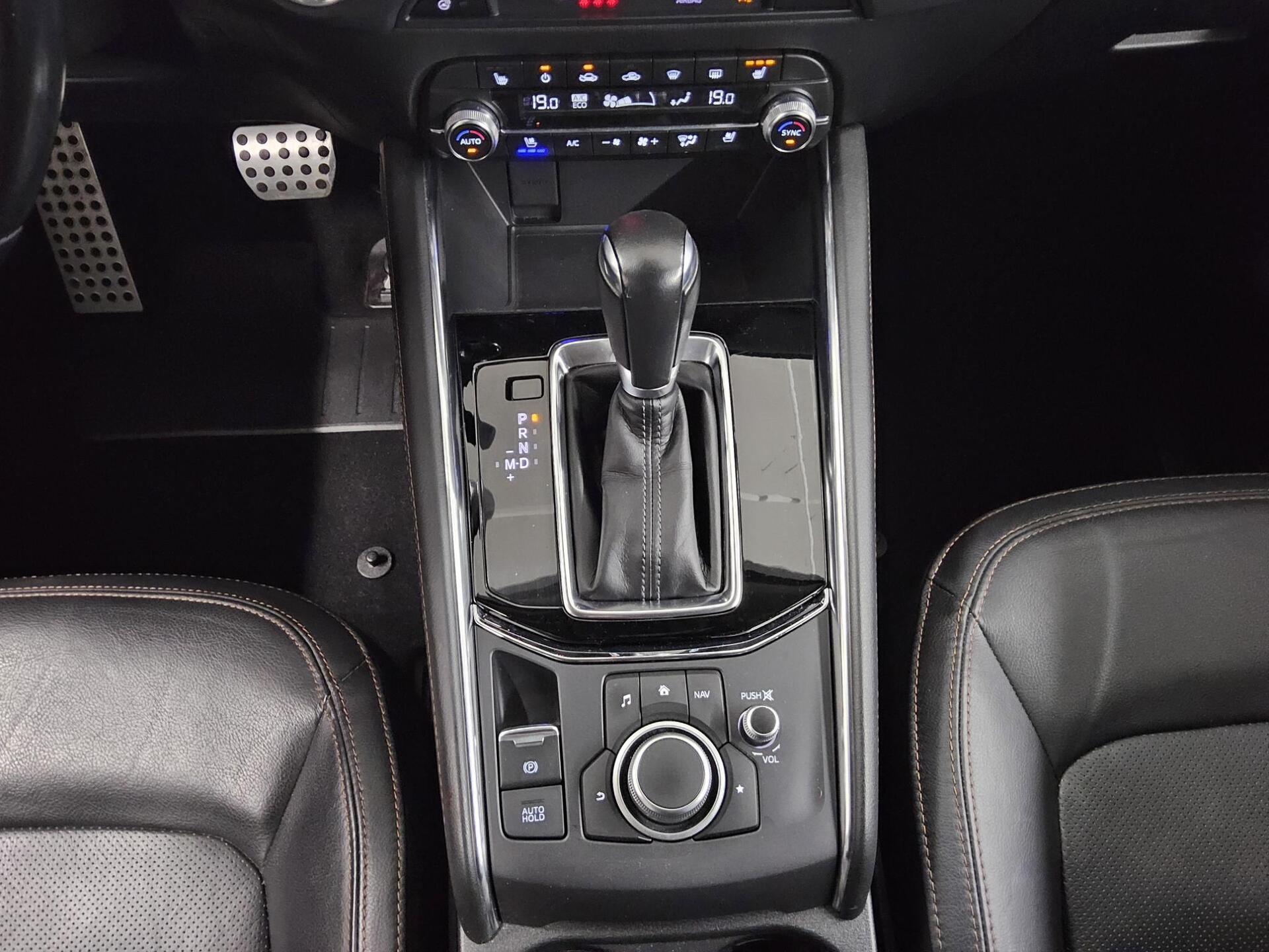 Mazda CX-5 2.2 SKYACTIV-D Sports-Line Navi LED AHK 6