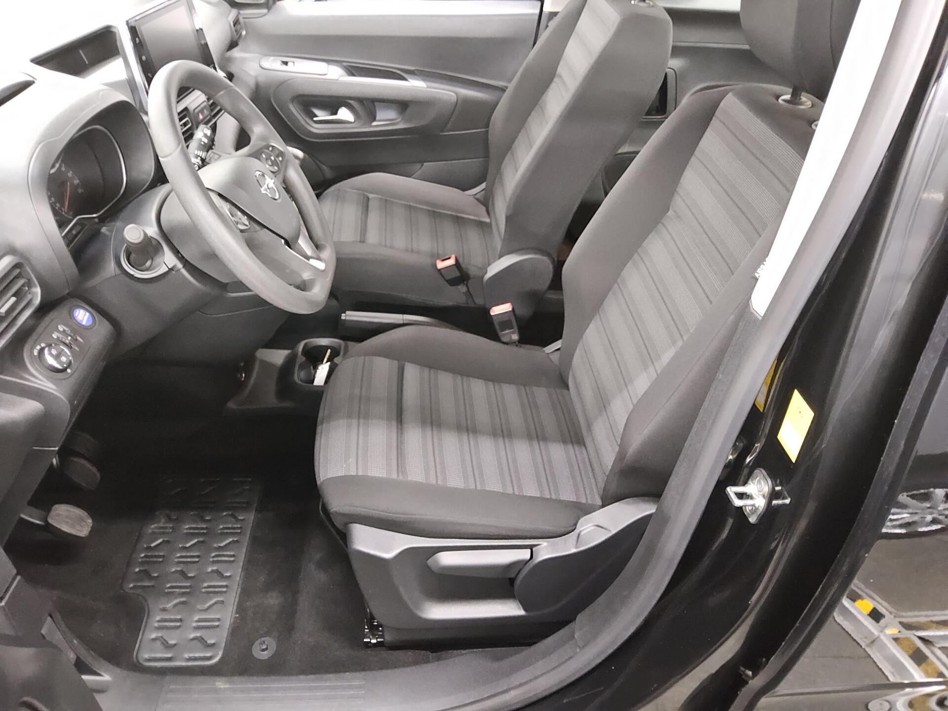 Opel Combo Life 1.5 D Edition 5-Sitze Navi RFK PDC 8