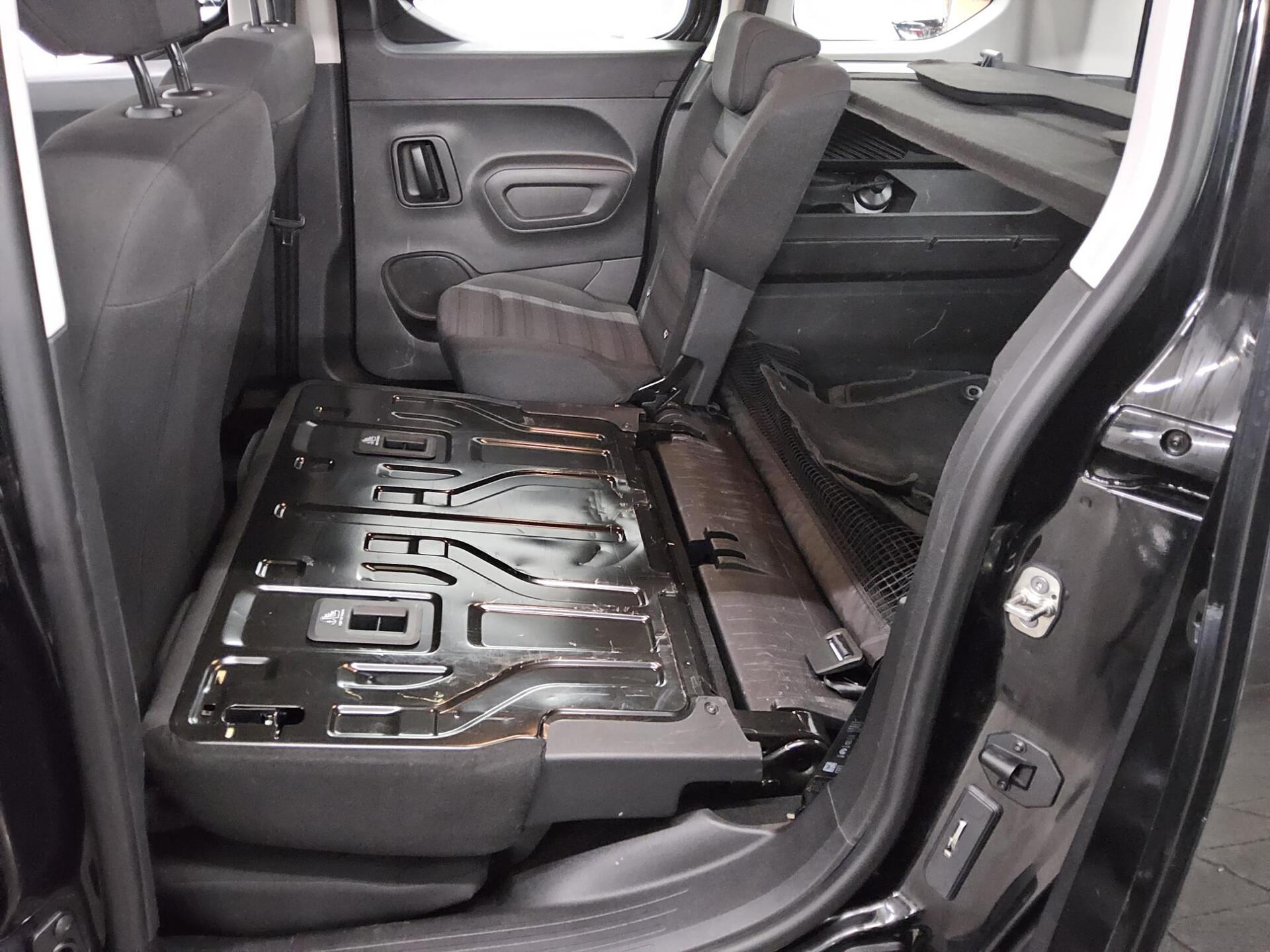 Opel Combo Life 1.5 D Edition 5-Sitze Navi RFK PDC 12