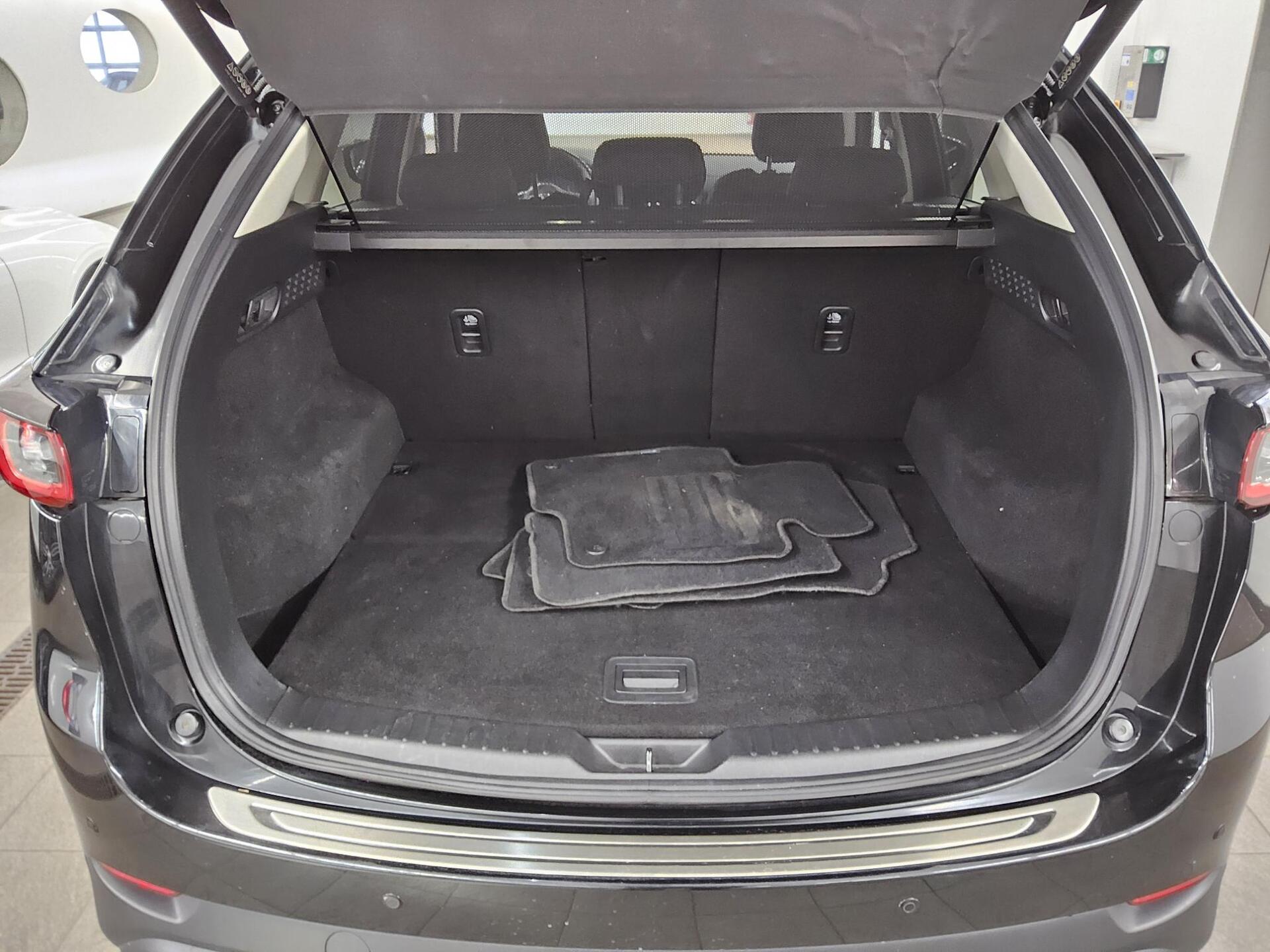 Mazda CX-5 2.2 SKYACTIV-D Sports-Line Navi LED 360° 11