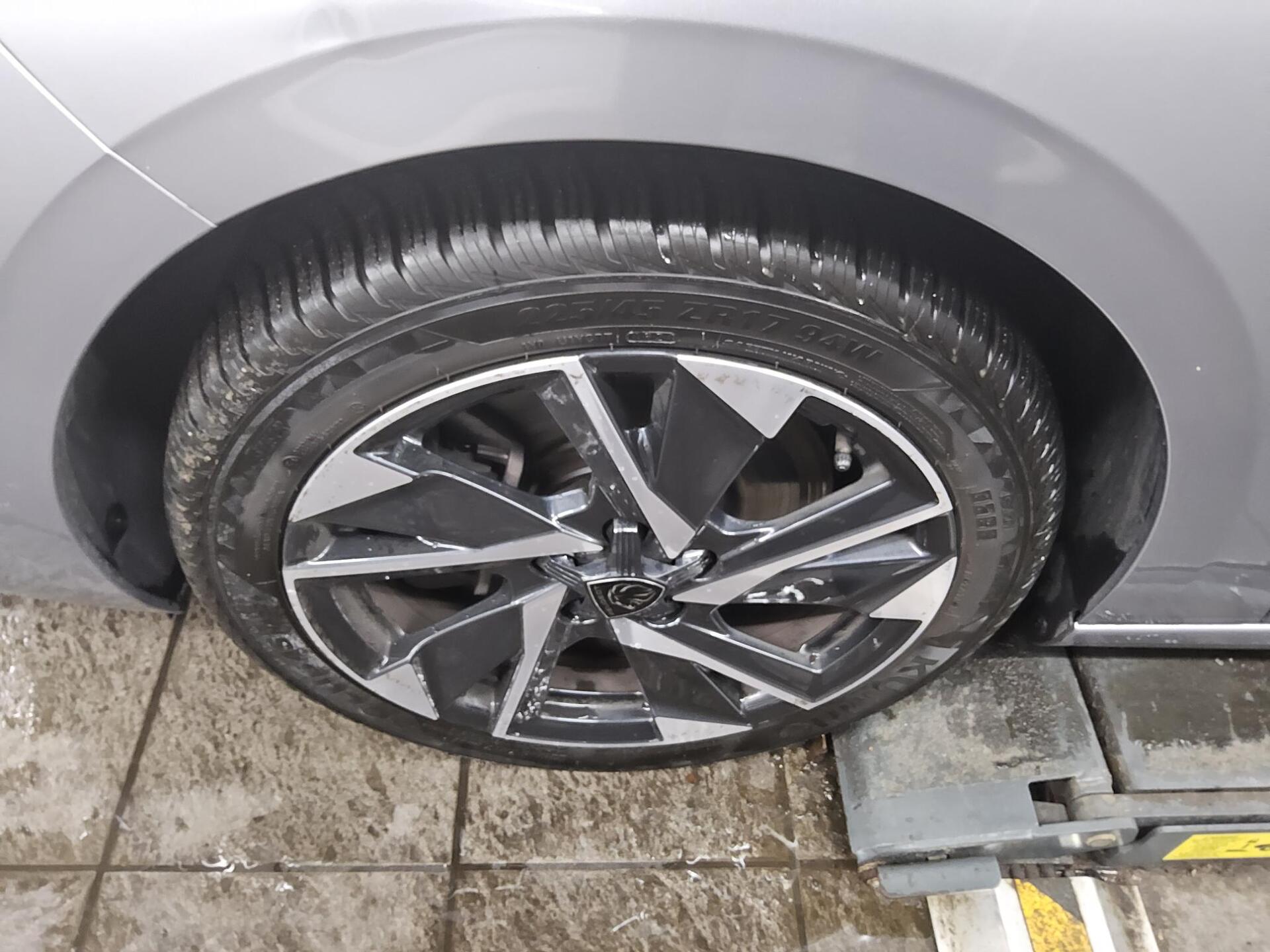 Peugeot 308 1.6 Allure Navi LED T-Leder 360° 11