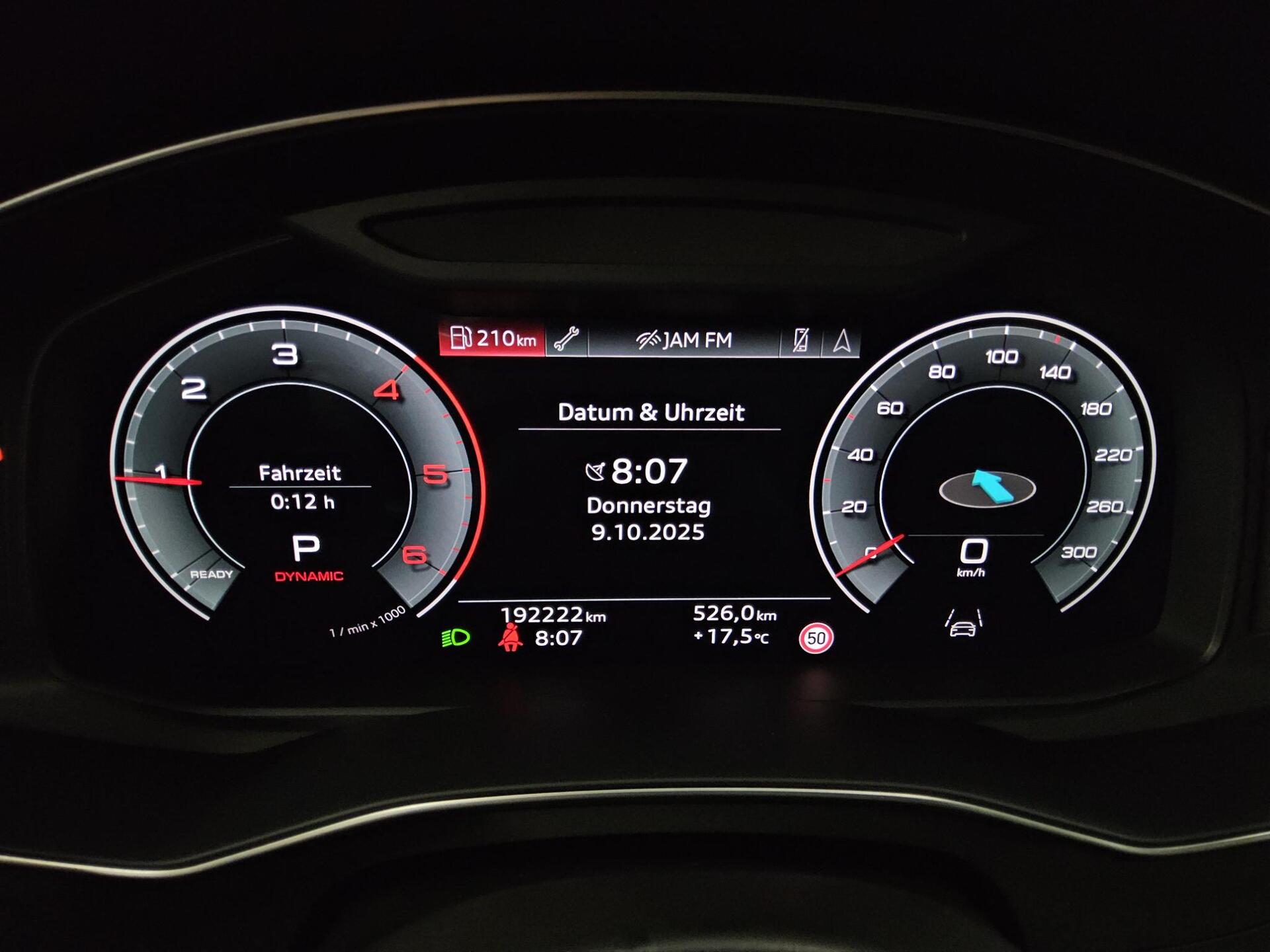 Audi A6 Avant 45 TDI Qu. Navi+ vc B&O LED AHK ACC 8