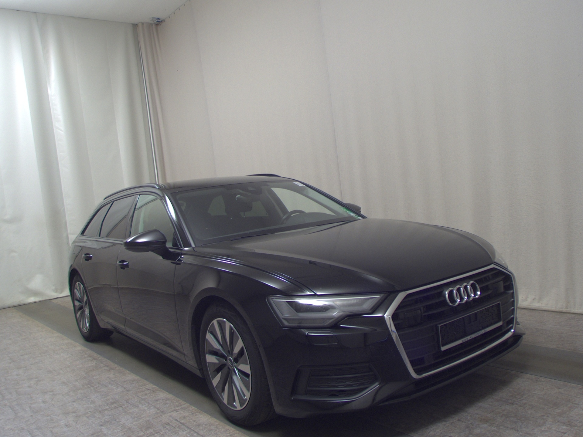 Audi A6 Avant 45 TDI Qu. Navi+ vc B&O LED AHK ACC 3