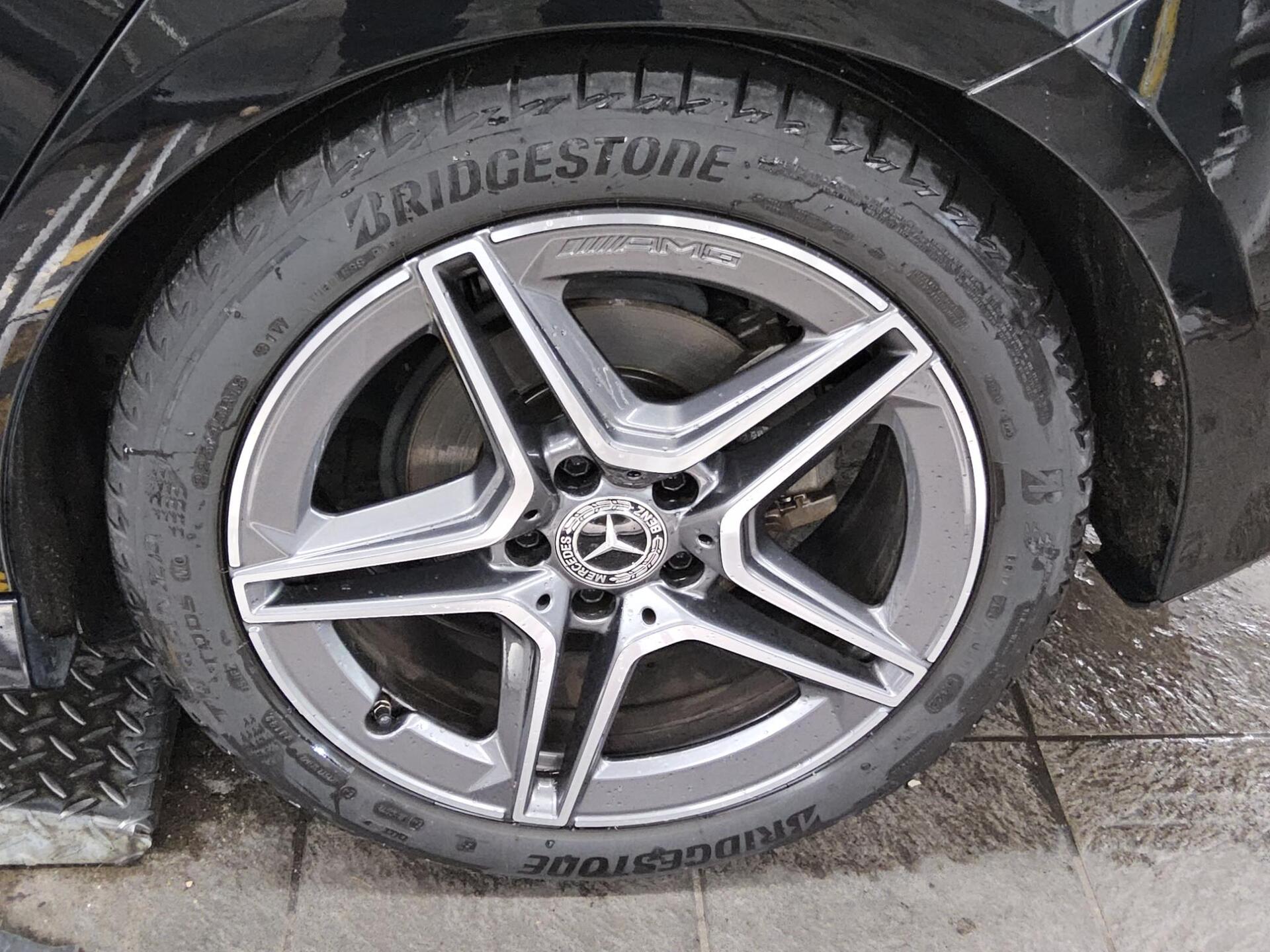 Mercedes-Benz A 220 d AMG-Line Navi LED MBUX Ambiente Tempomat 11