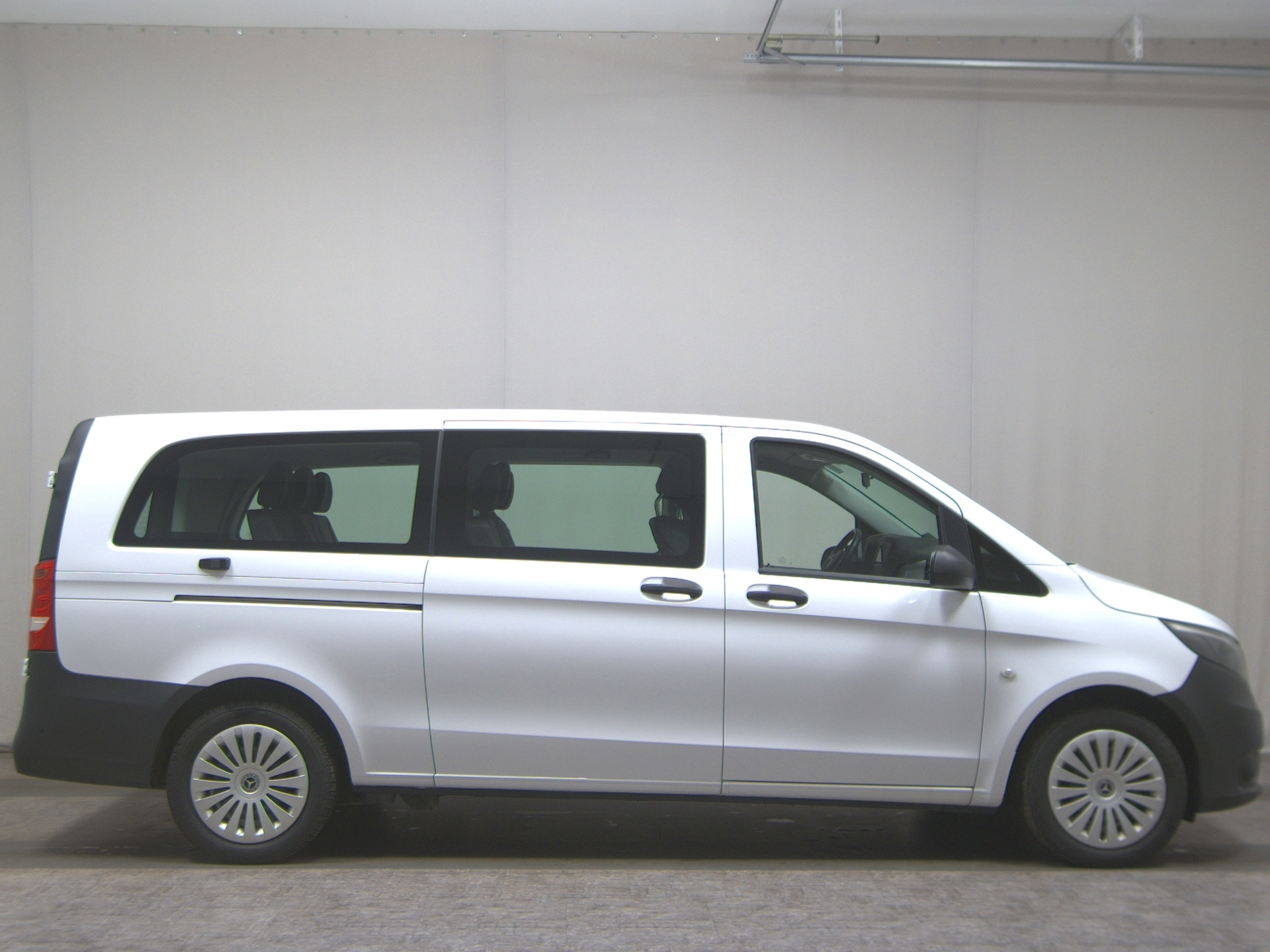 Mercedes-Benz Vito Tourer 114 CDI extralang 8-Sitze Leder Navi