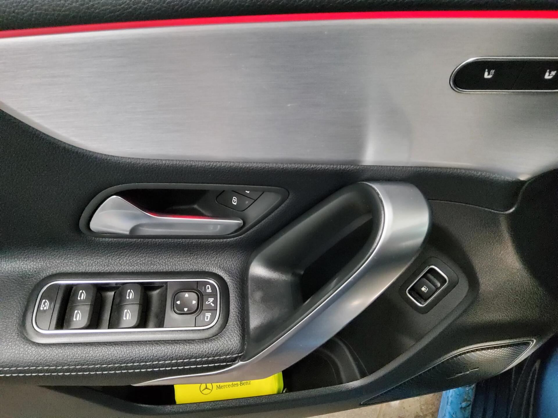 Mercedes-Benz A 250 Lim. e Progressive Navi LED MBUX 360° StHz 10