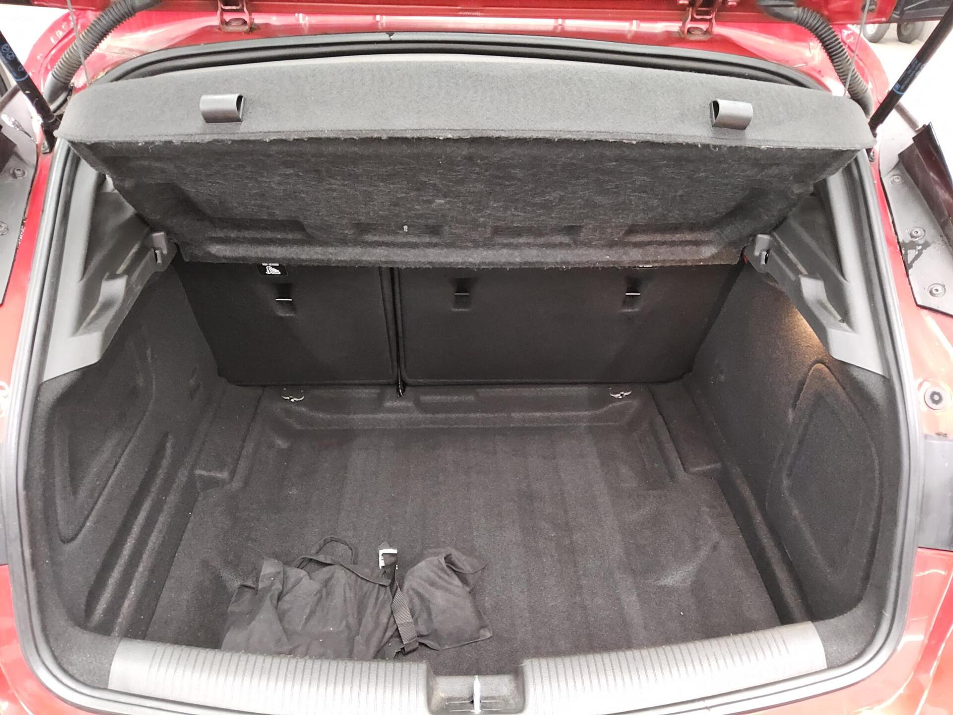 Opel Astra 1.5 D Business Ed. Navi LED RFK Shz AHK 11