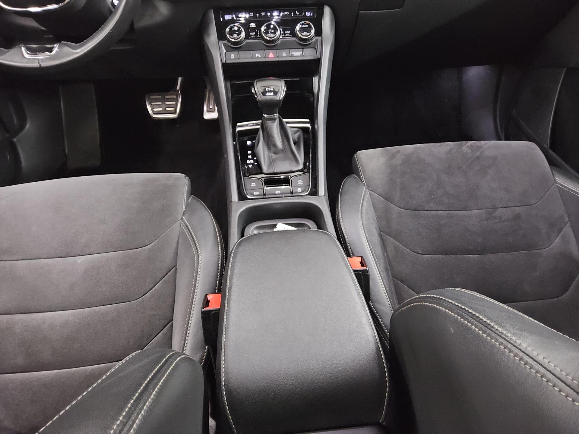 Skoda Kodiaq 2.0 TDI 4x4 Scout T-Leder Navi LED Pano 6