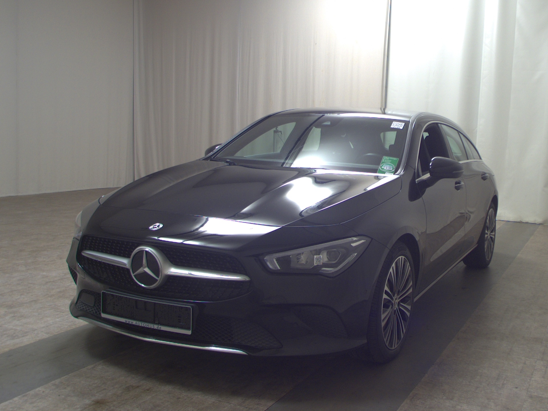 Mercedes-Benz CLA 200 SB d Progressive T-Leder Navi LED MBUX high RFK 2