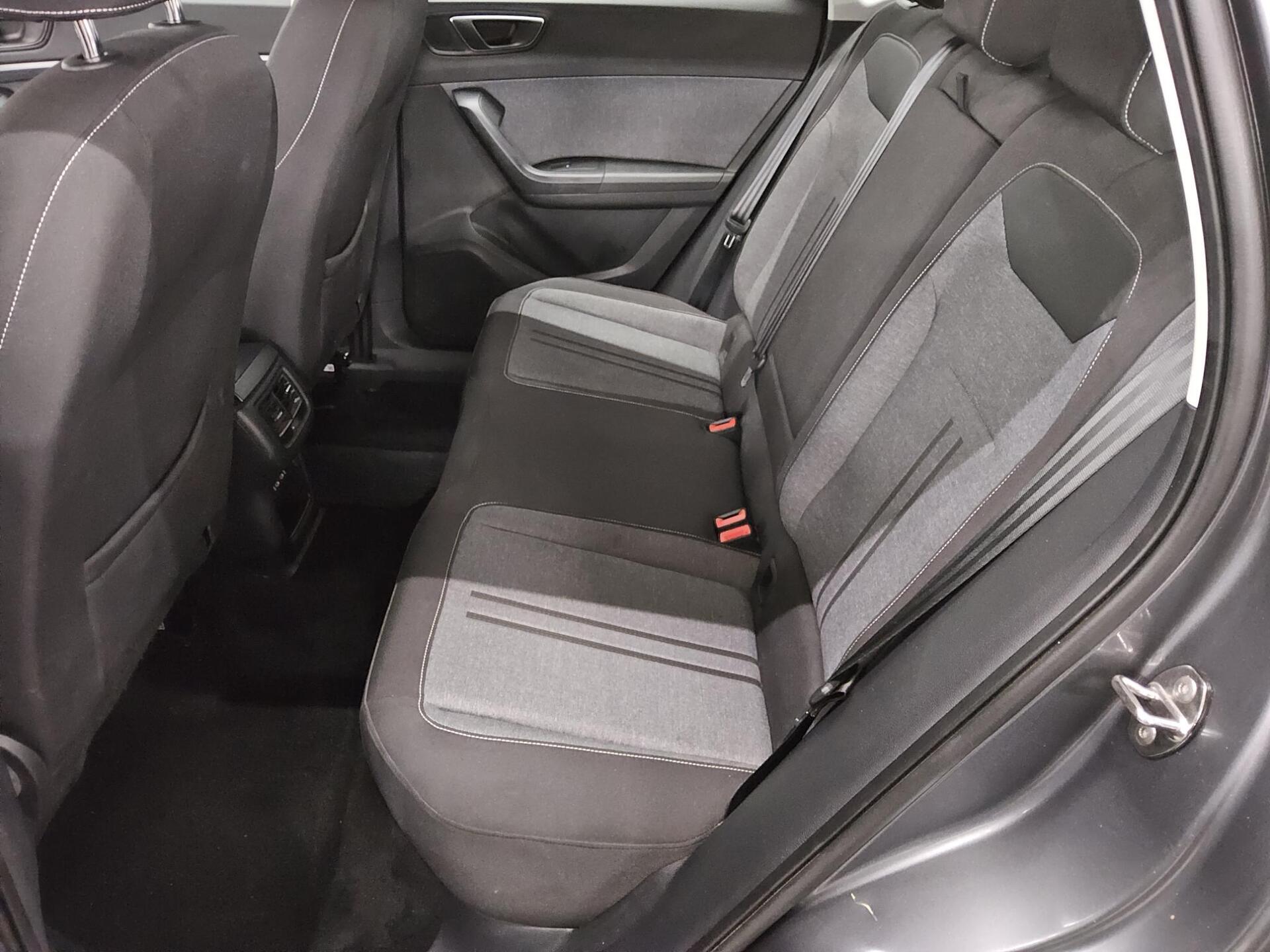 Seat Ateca 1.0 TSI Style Navi LED AHK PDC 13