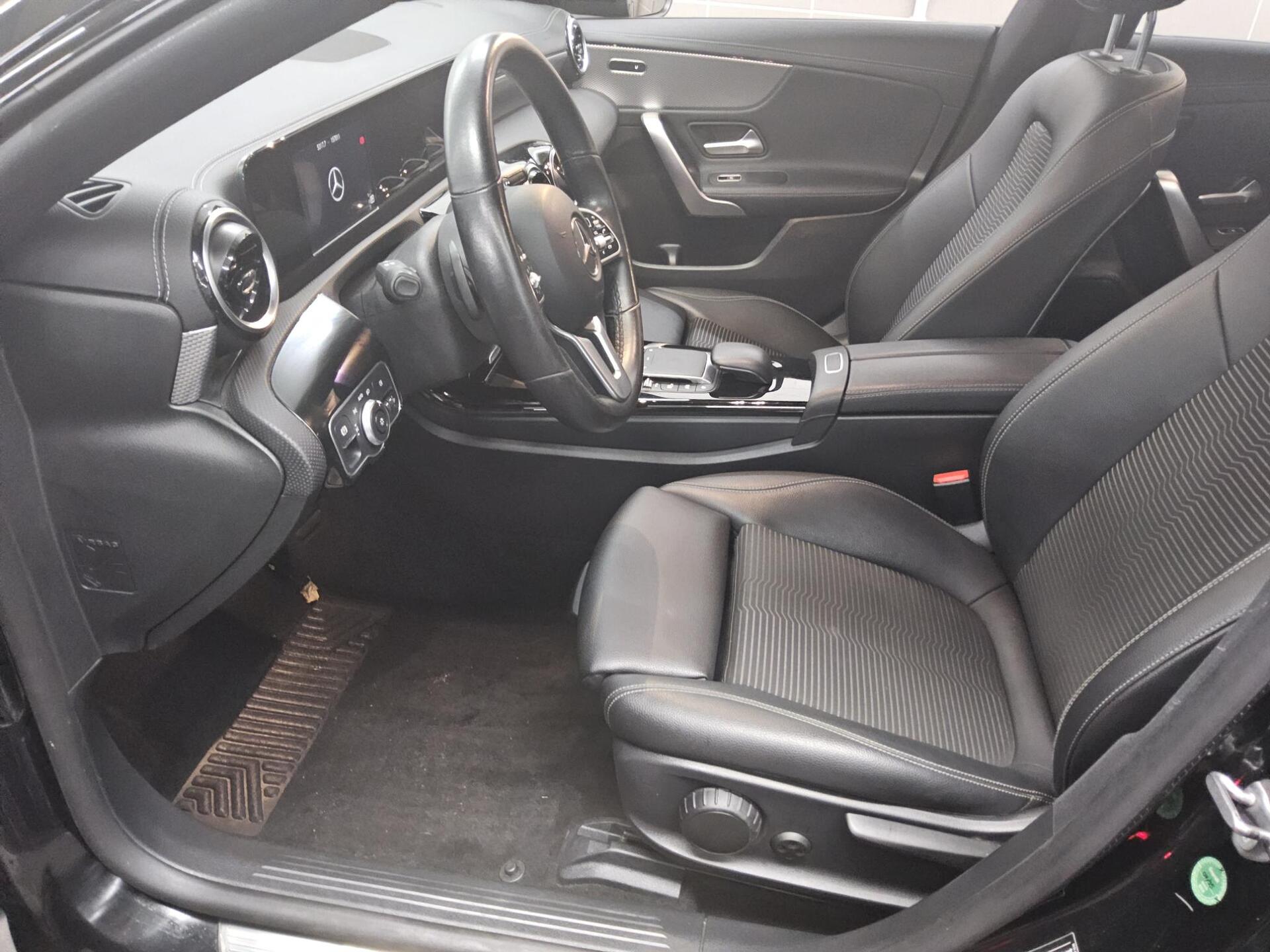 Mercedes-Benz CLA 220 SB d Progressive Night Nav Sound Distr.+ 9