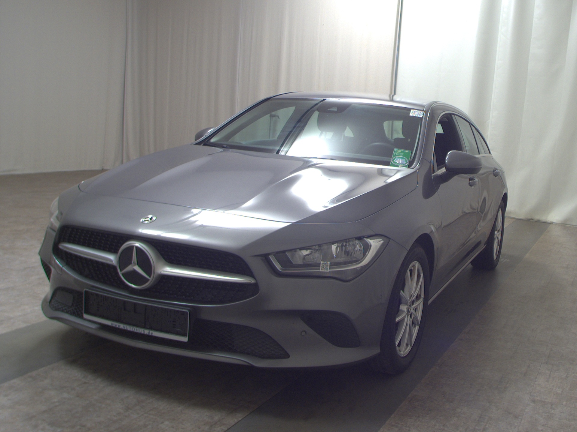 Mercedes-Benz CLA 180 SB d Navi PDC Shz Park-Assistent 2