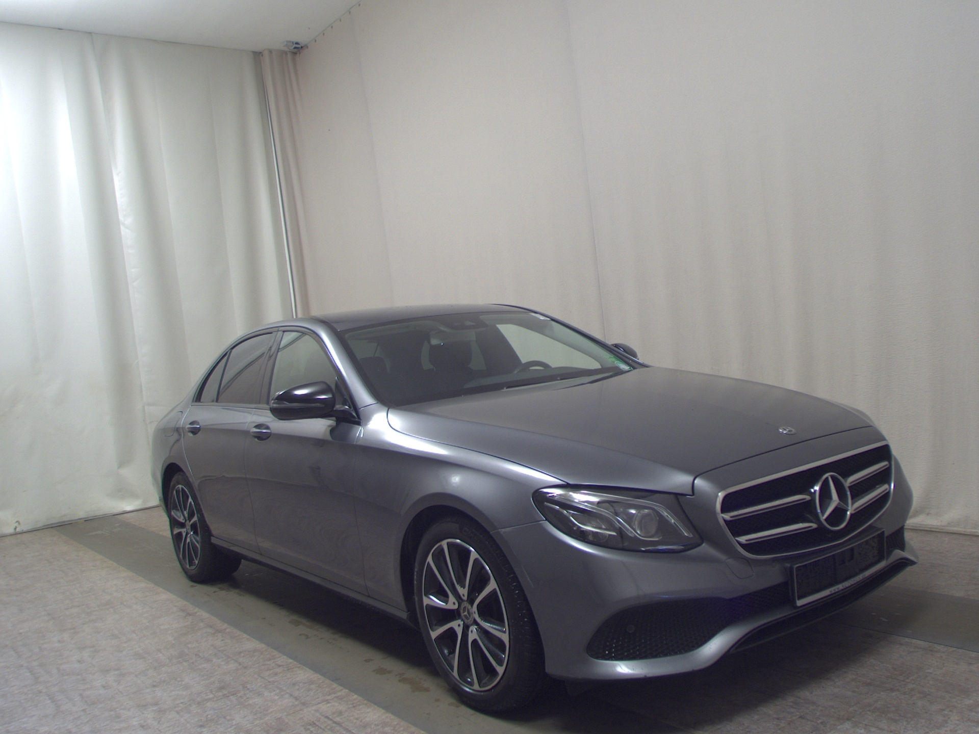 Mercedes-Benz E 200 d Avantgarde Navi LED Widescreen Burmester 3