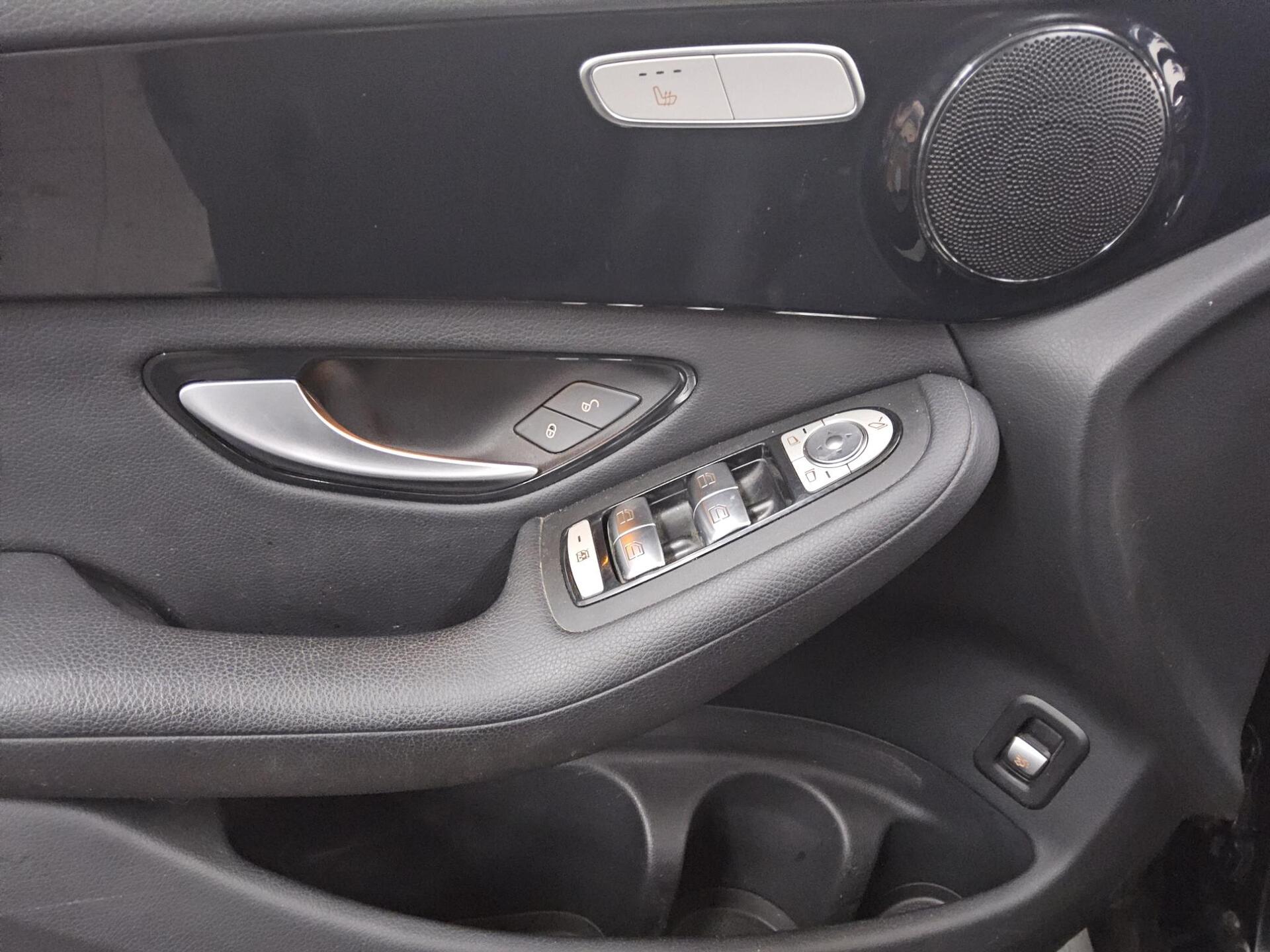 Mercedes-Benz GLC 200 d 4M Navi LED PDC AHK SHZ 9