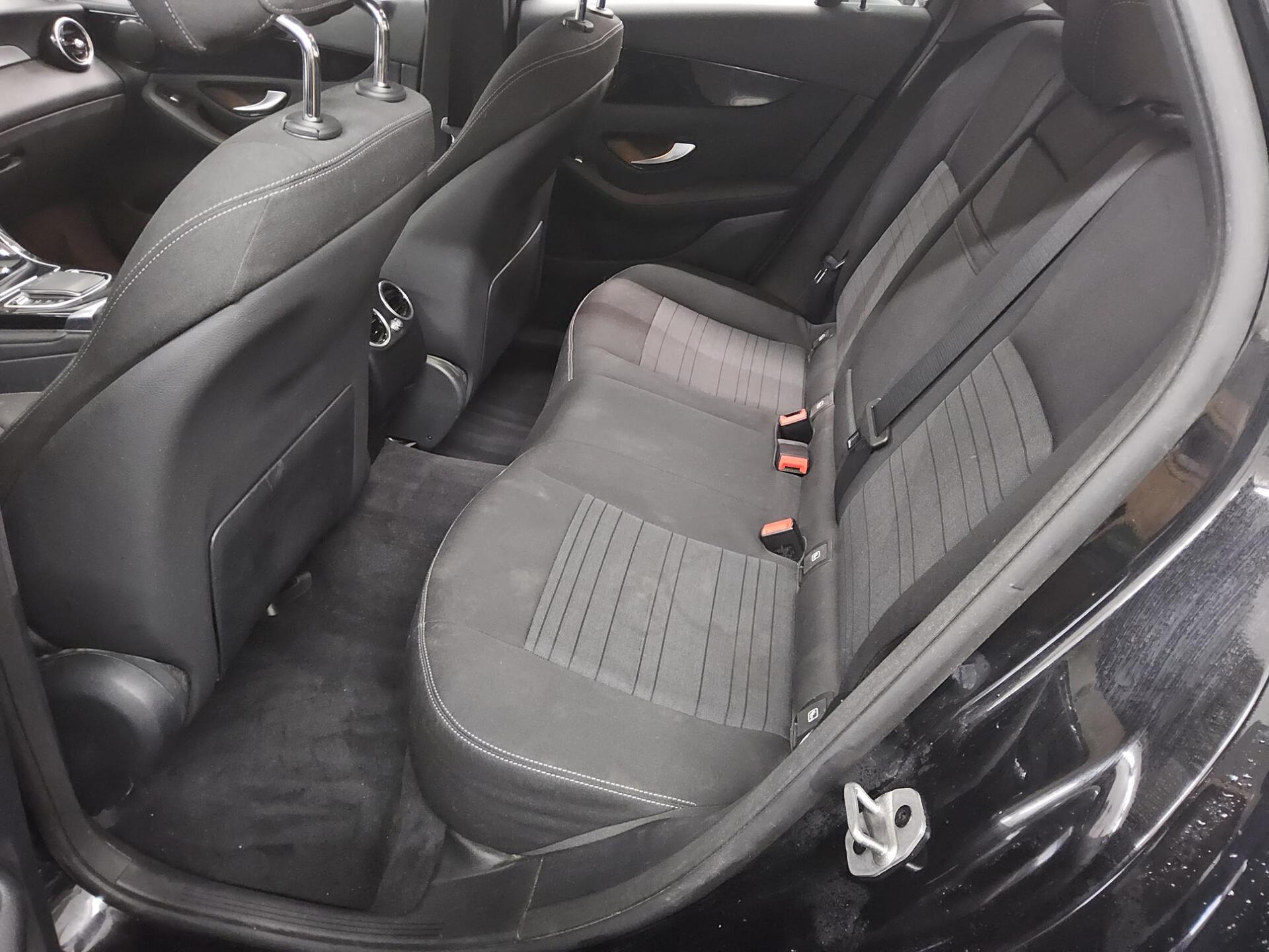 Mercedes-Benz GLC 200 d 4M Navi LED PDC AHK SHZ 12