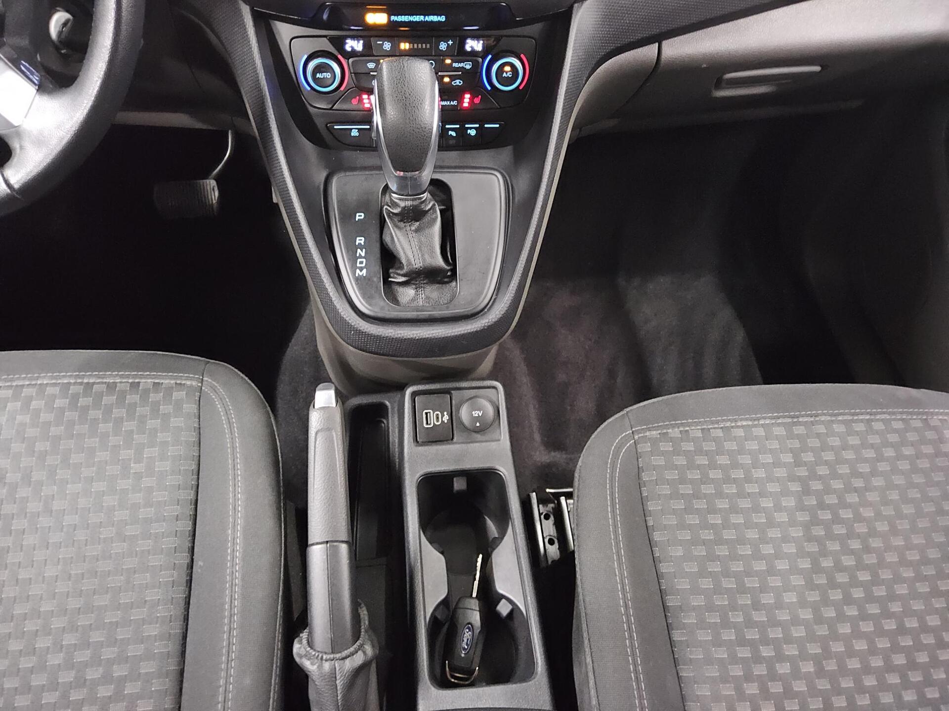 Ford Transit Connect 1.5 EB Trend Navi Xenon RFK ACC 6