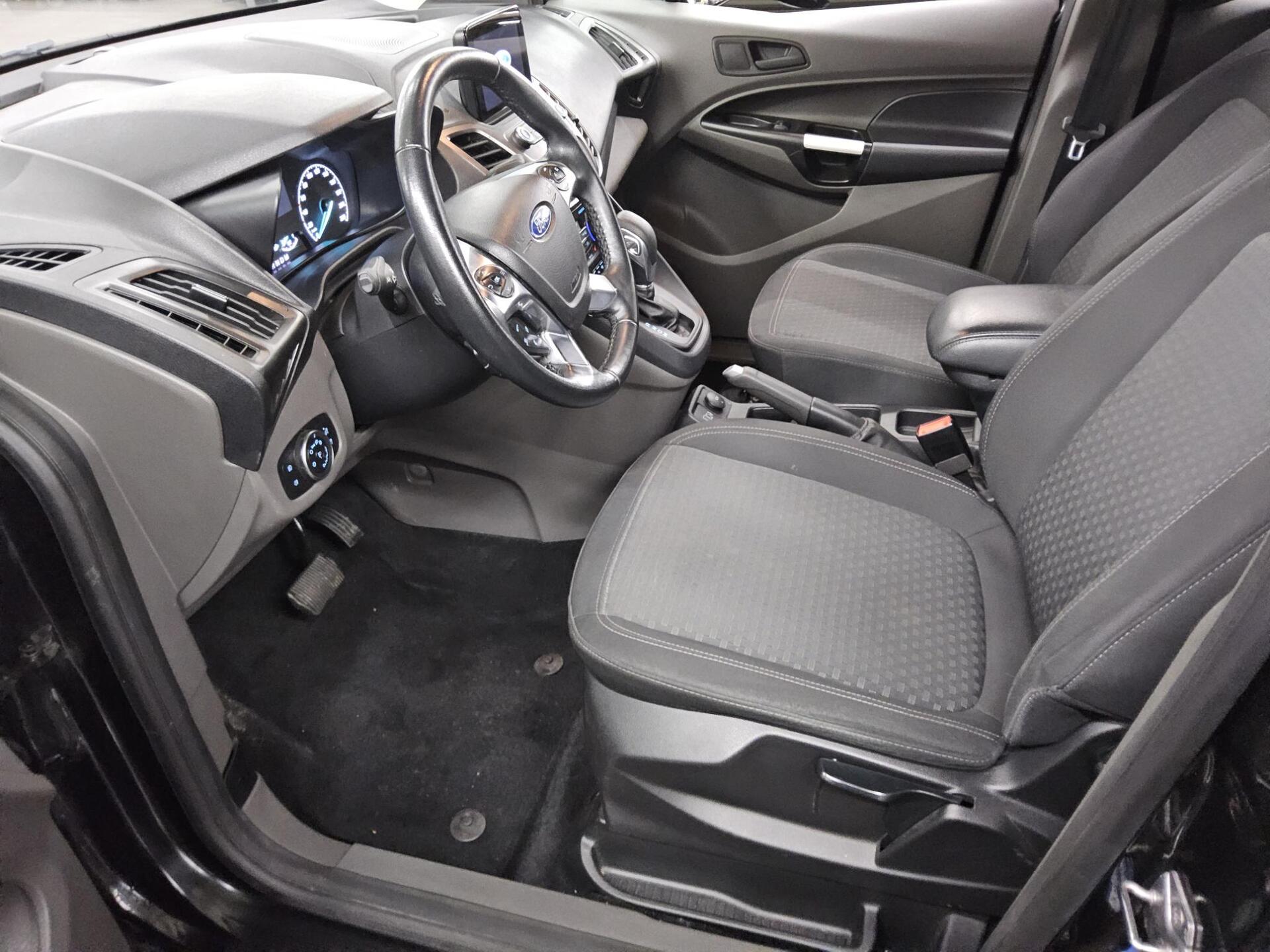 Ford Transit Connect 1.5 EB Trend Navi Xenon RFK ACC 8