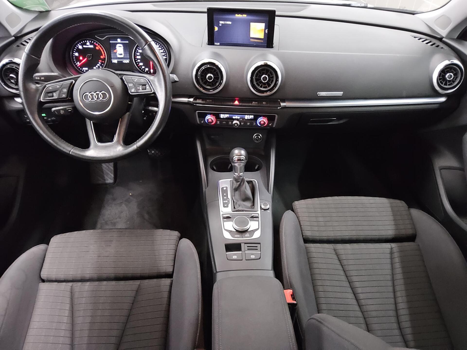 Audi A3 Sportback 35 TDI sport S-Line Ext. AHK LED 5