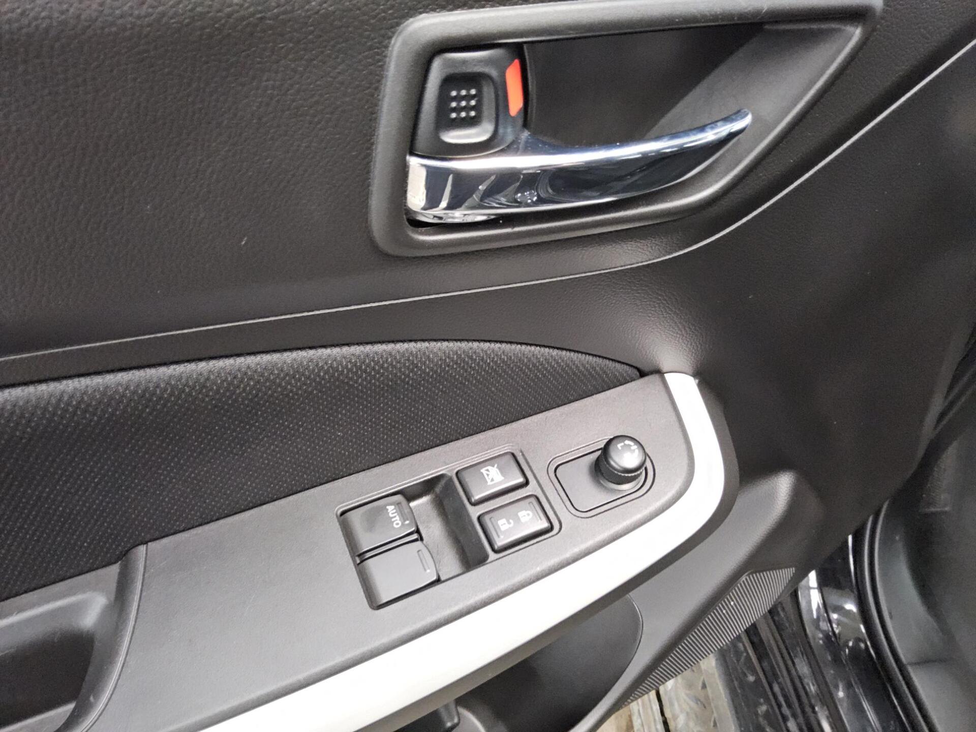 Suzuki Swift 1.2 Comfort Xenon Klima Bluetooth 9